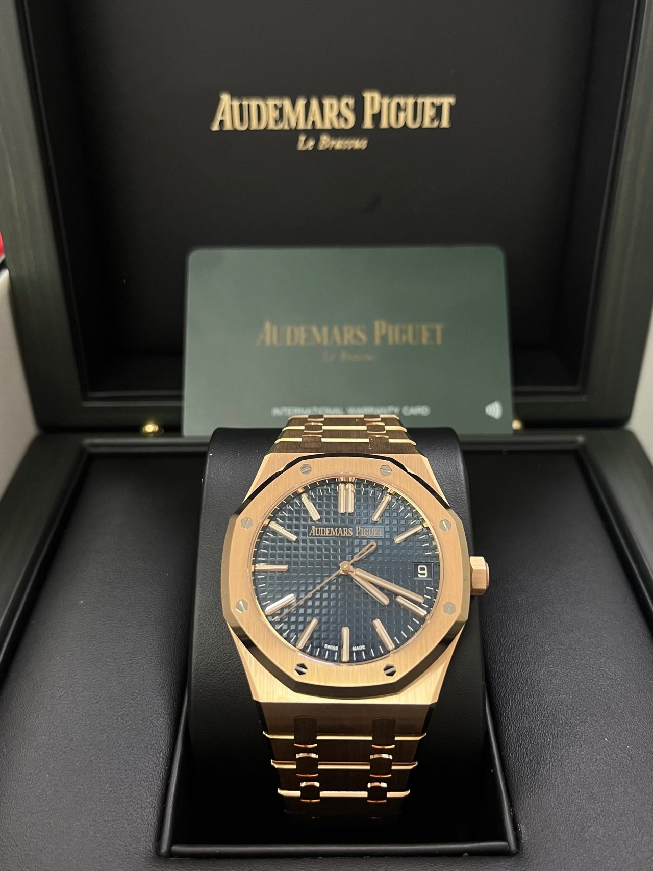 Audemars Piguet Royal Oak Selfwinding 2023 Release ROYAL OAK SELFWINDING Rose Gold Blue Dial 41mm 15510OR.OO.1320OR.03 - WatchesOff5thWatch