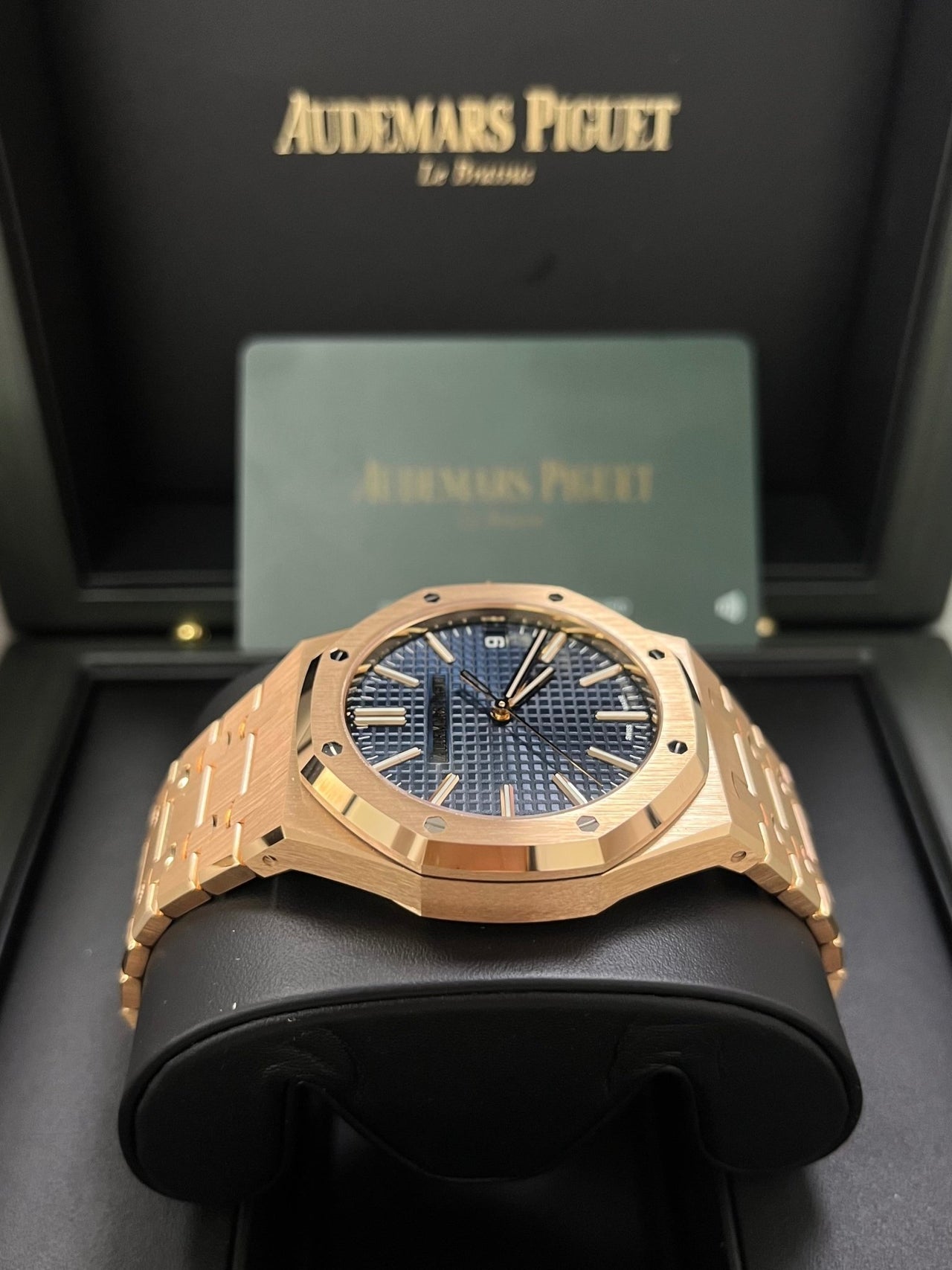 Audemars Piguet Royal Oak Selfwinding 2023 Release ROYAL OAK SELFWINDING Rose Gold Blue Dial 41mm 15510OR.OO.1320OR.03 - WatchesOff5thWatch