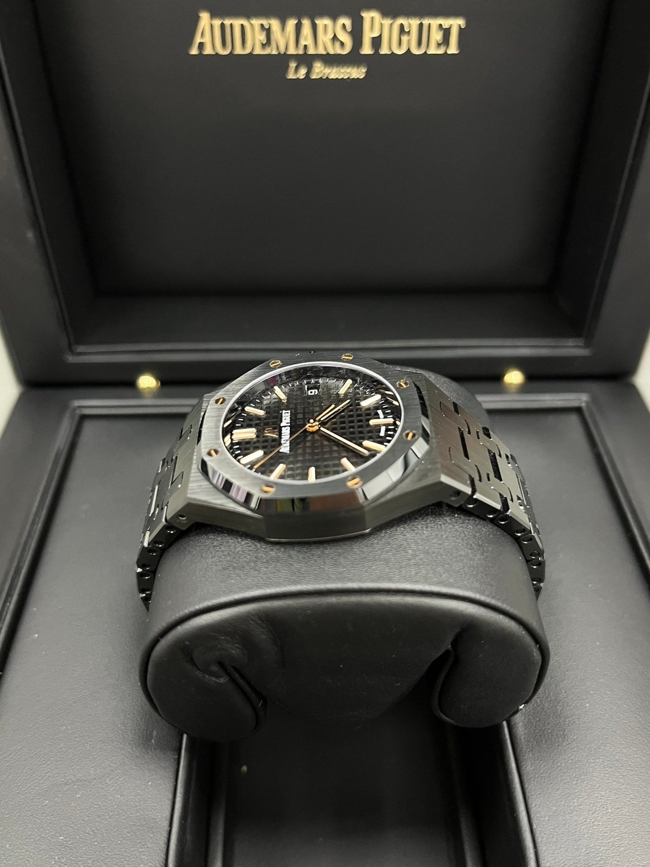 Audemars Piguet Royal Oak Selfwinding 34mm Black Ceramic 77350ce.oo.1266ce.01 - WatchesOff5th