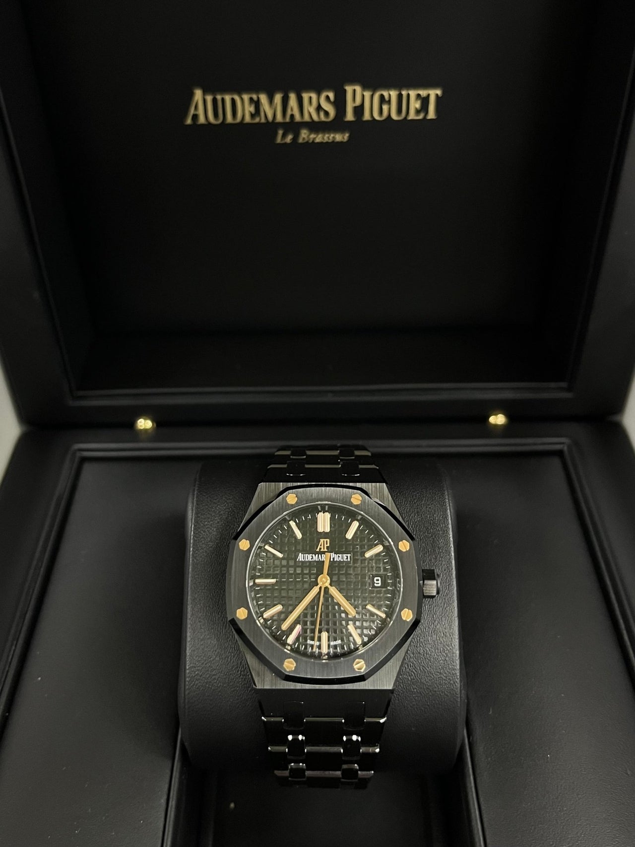 Audemars Piguet Royal Oak Selfwinding 34mm Black Ceramic 77350ce.oo.1266ce.01 - WatchesOff5th