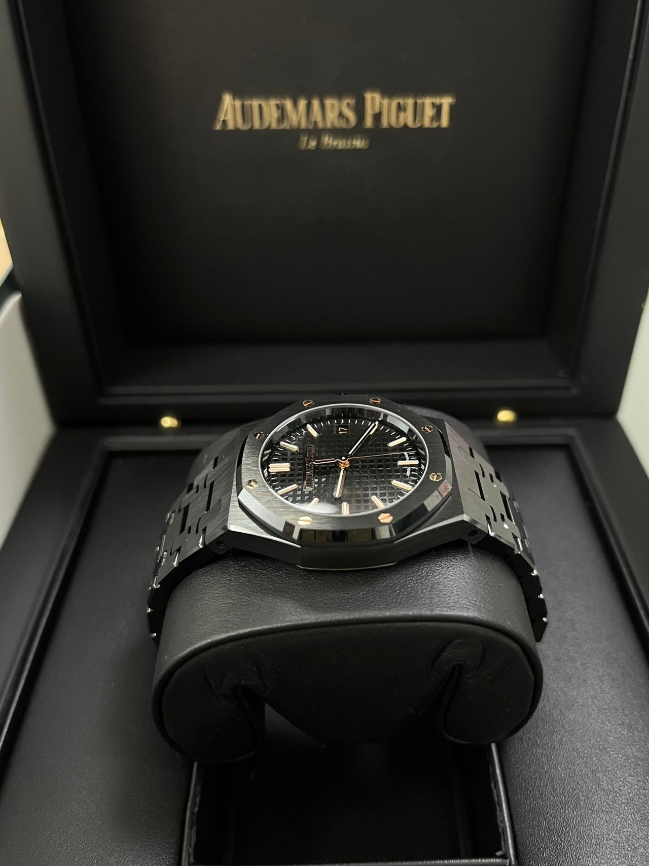 Audemars Piguet Royal Oak Selfwinding 34mm Black Ceramic 77350ce.oo.1266ce.01 - WatchesOff5th