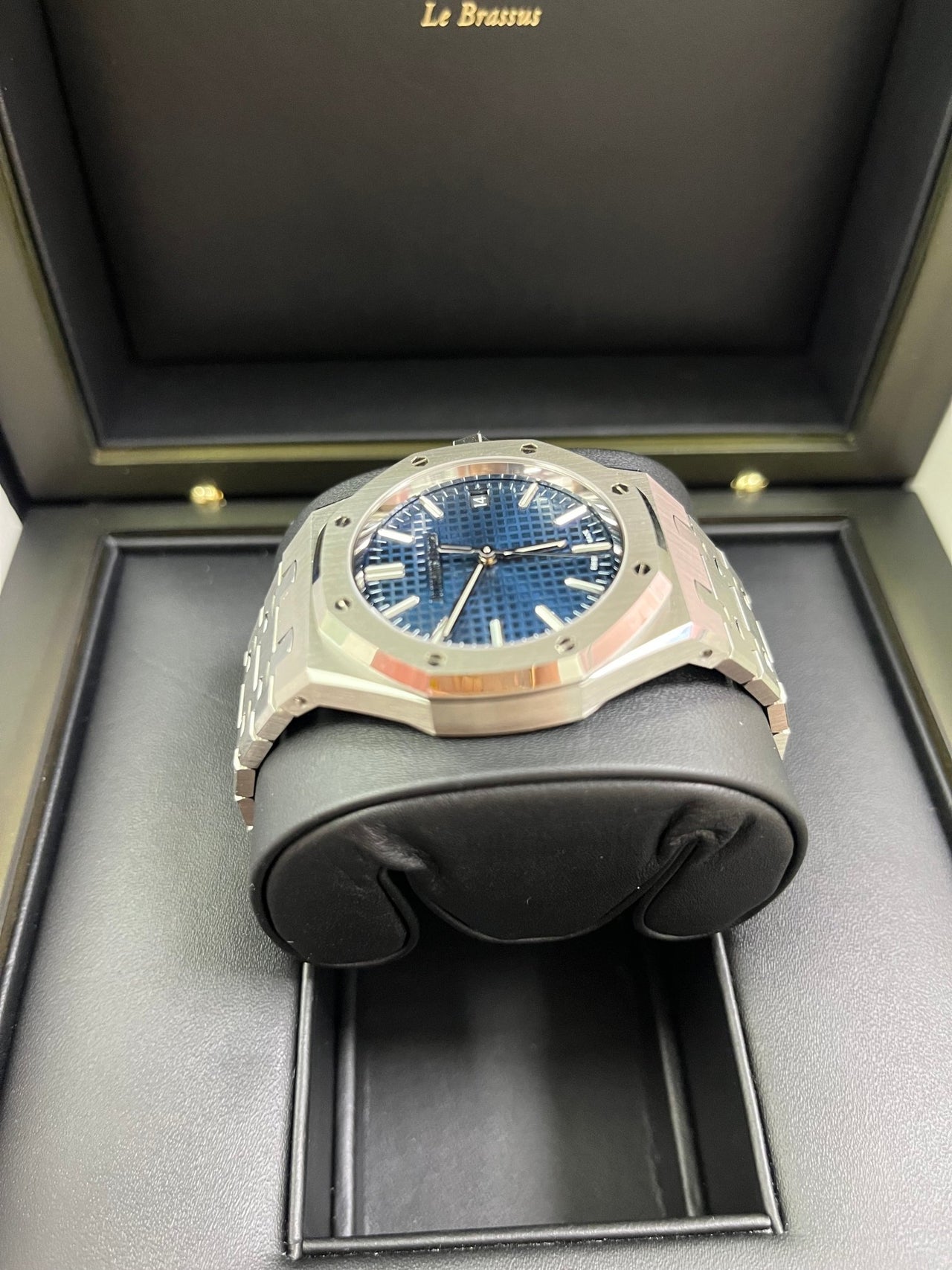 Audemars Piguet Royal Oak Selfwinding 37mm Stainless Steel Blue Dial 15550ST.OO.1356ST.06 - WatchesOff5th