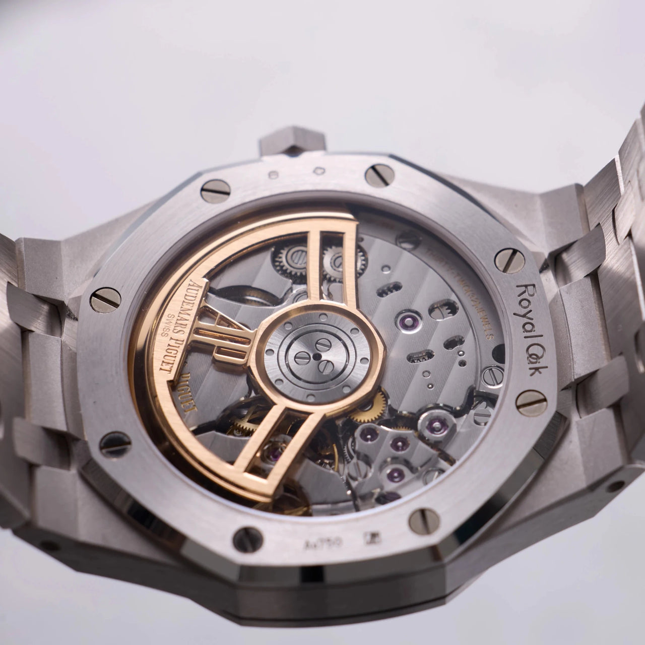 Audemars Piguet Royal Oak Selfwinding 41mm 18K White Gold Smoked Blue Dial Fixed Bezel (Ref 15510BC.OO.1320BC.04) - WatchesOff5thWatch