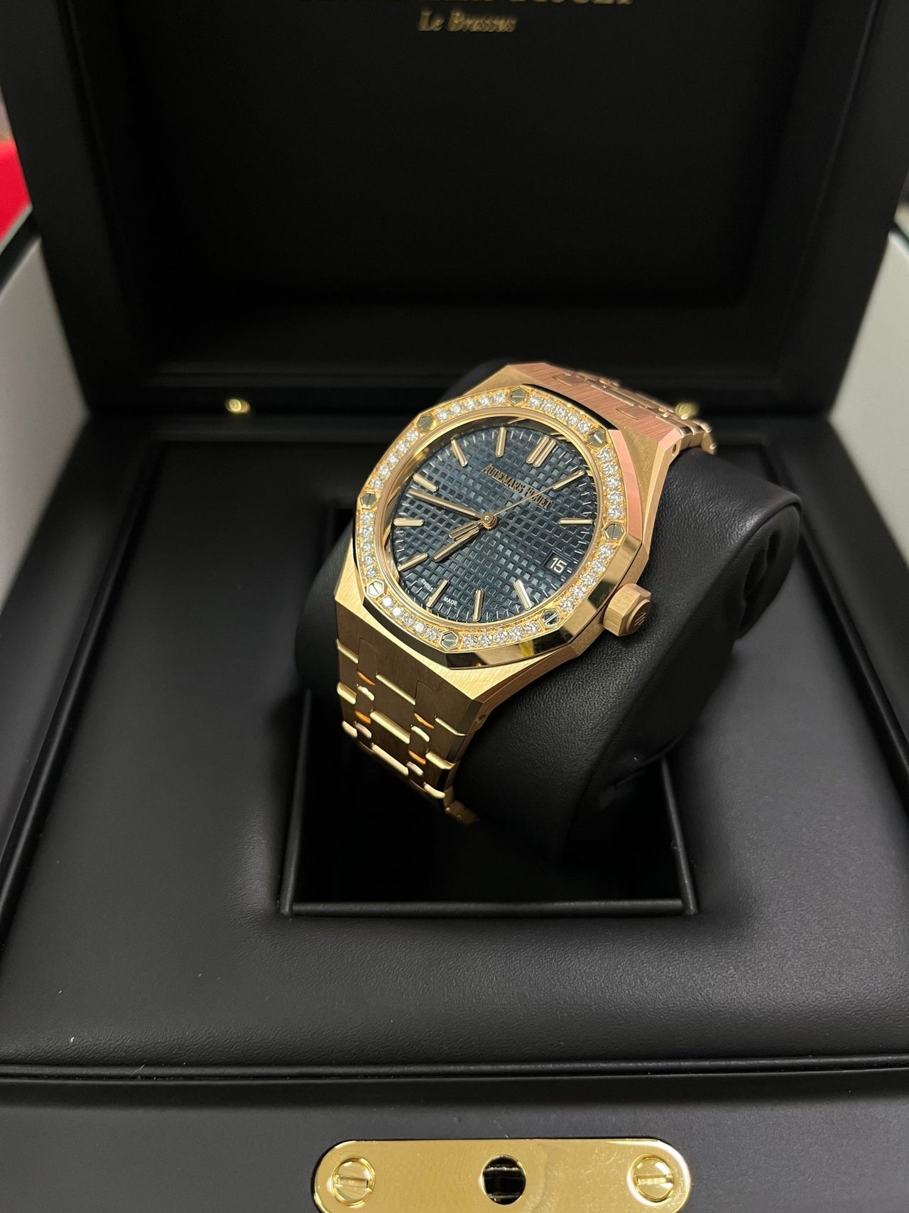 Audemars Piguet Royal Oak Selfwinding 50th Anniversary Blue Dial 15551OR.ZZ.1356OR.02 - WatchesOff5thWatch