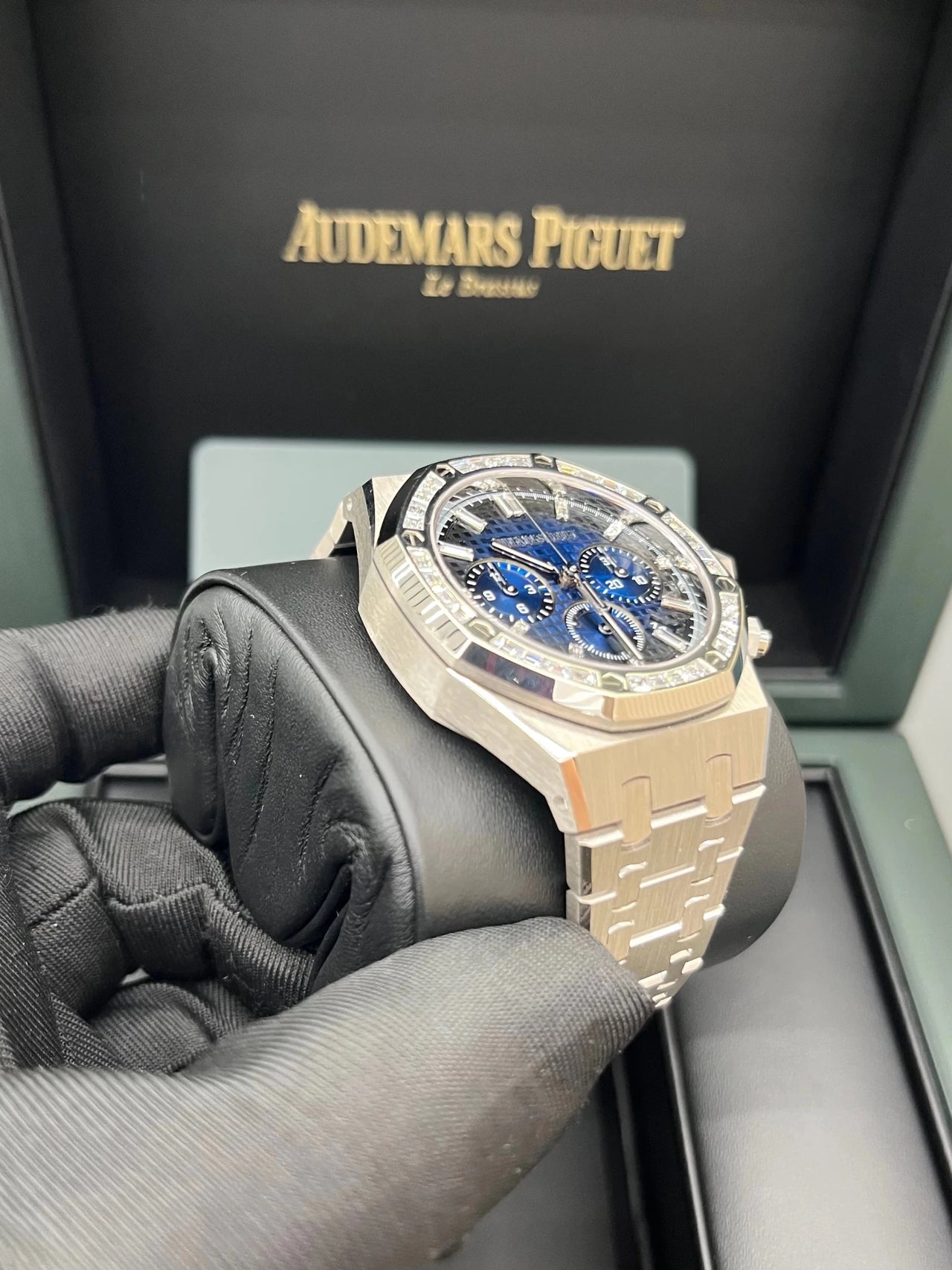 Audemars Piguet Royal Oak Selfwinding Chronograph 38mm 18K White