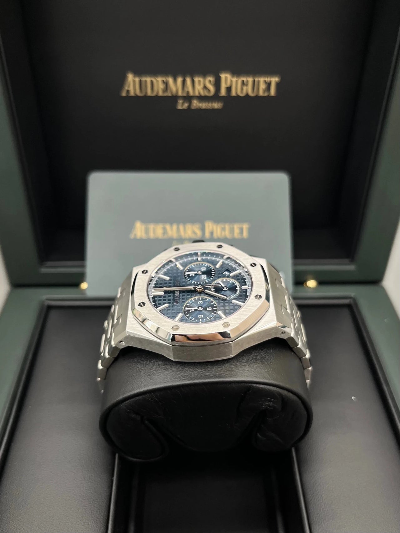 Audemars Piguet Royal Oak Selfwinding Chronograph Blue Dial (Ref 26715ST.OO.1356ST.01) - WatchesOff5thWatch