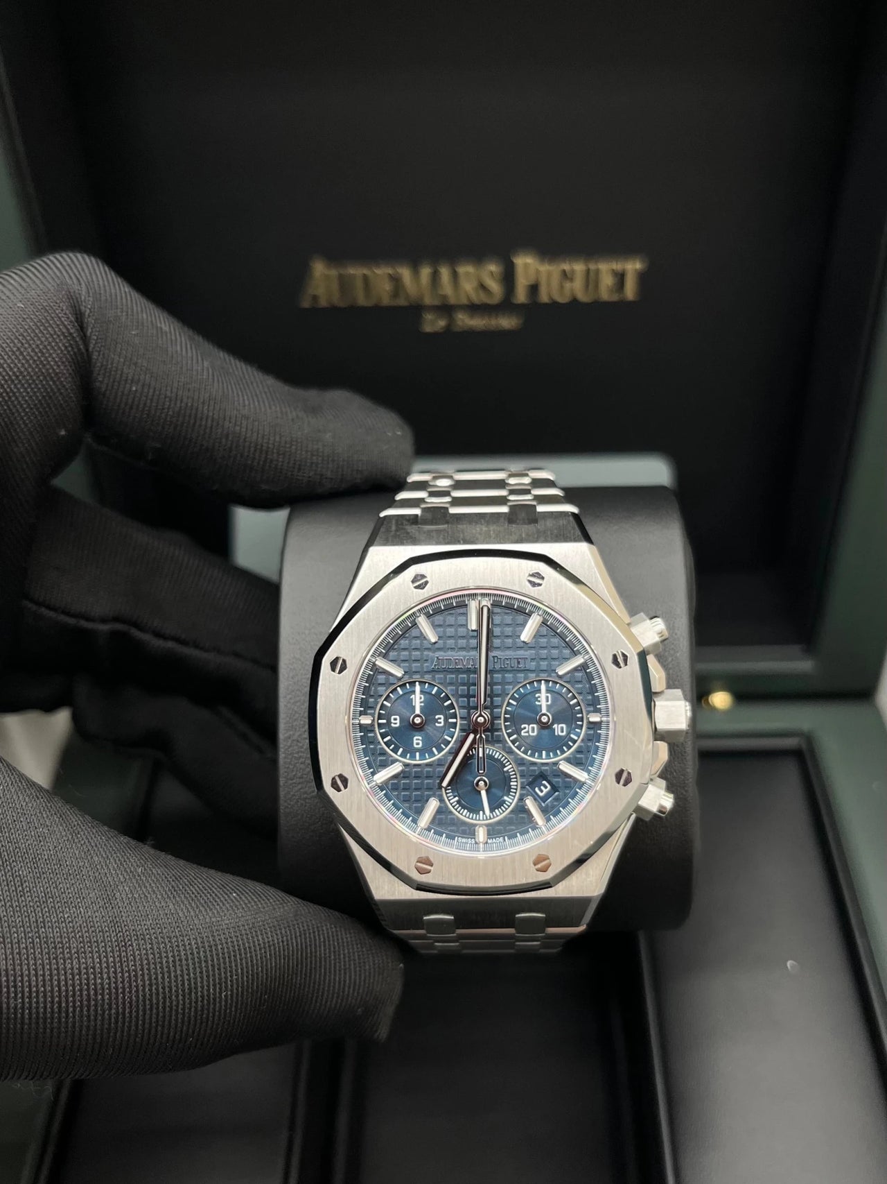 Audemars Piguet Royal Oak Selfwinding Chronograph Blue Dial (Ref 26715ST.OO.1356ST.01) - WatchesOff5thWatch