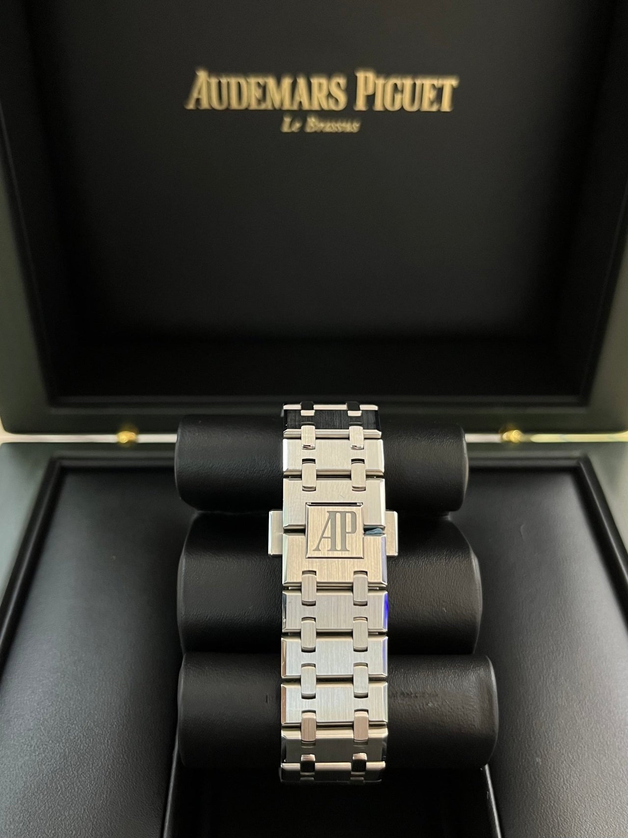 Audemars Piguet Royal Oak Selfwinding Chronograph (Ref 26715ST.OO.1356ST.02) - WatchesOff5thWatch