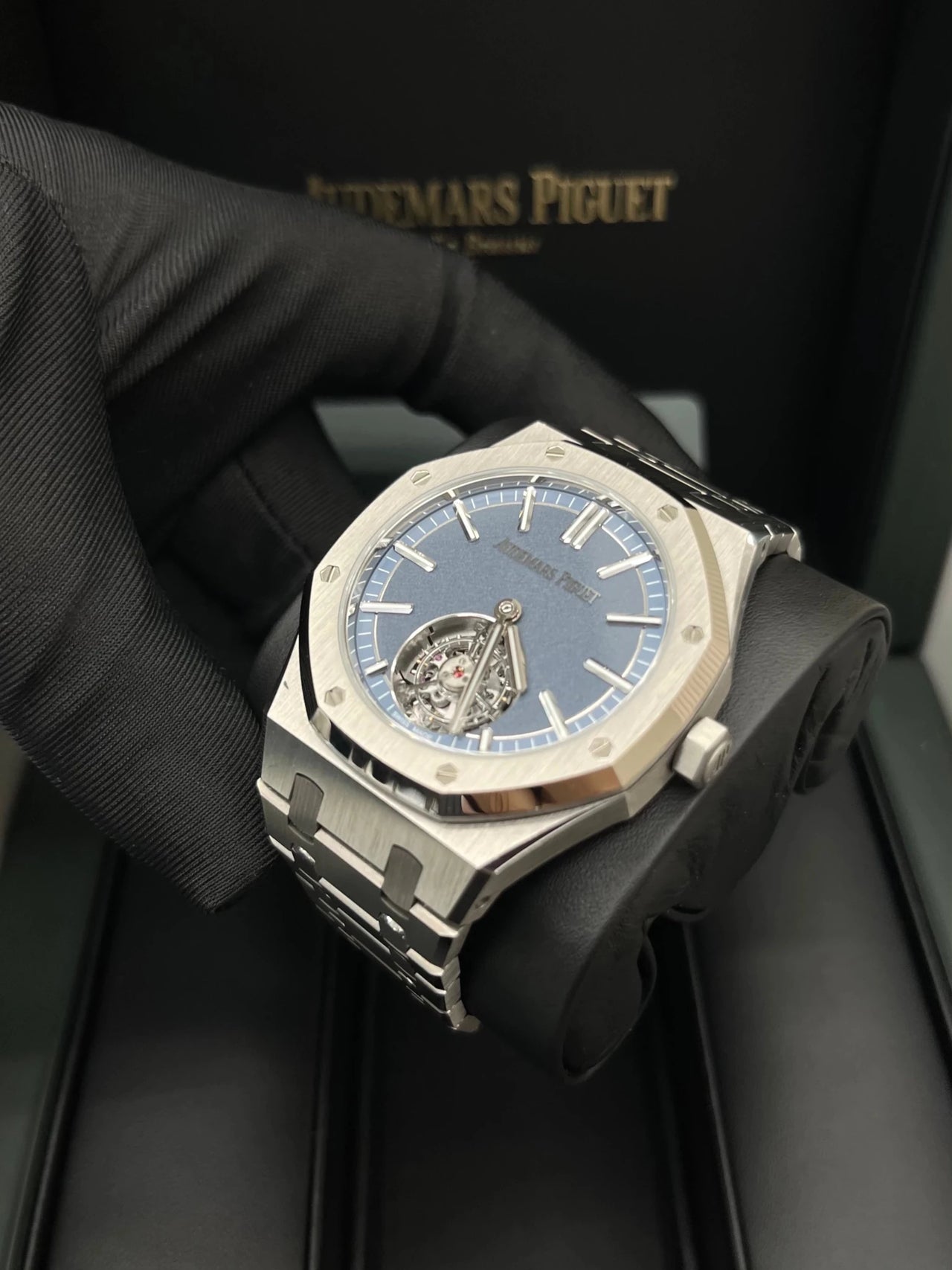 Audemars Piguet Royal Oak Selfwinding Flying Tourbillon 41mm Titanium Smoked Blue Dial Fixed Bezel (Ref 26730TI.OO.1320TI.02) - WatchesOff5thWatch
