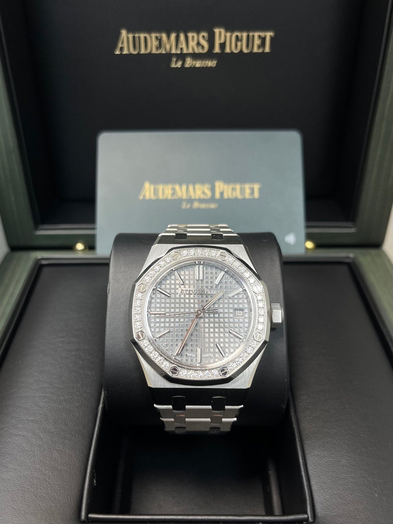 Audemars Piguet Royal Oak Selfwinding (Ref 15551ST.ZZ.1356ST.06) - WatchesOff5thWatch