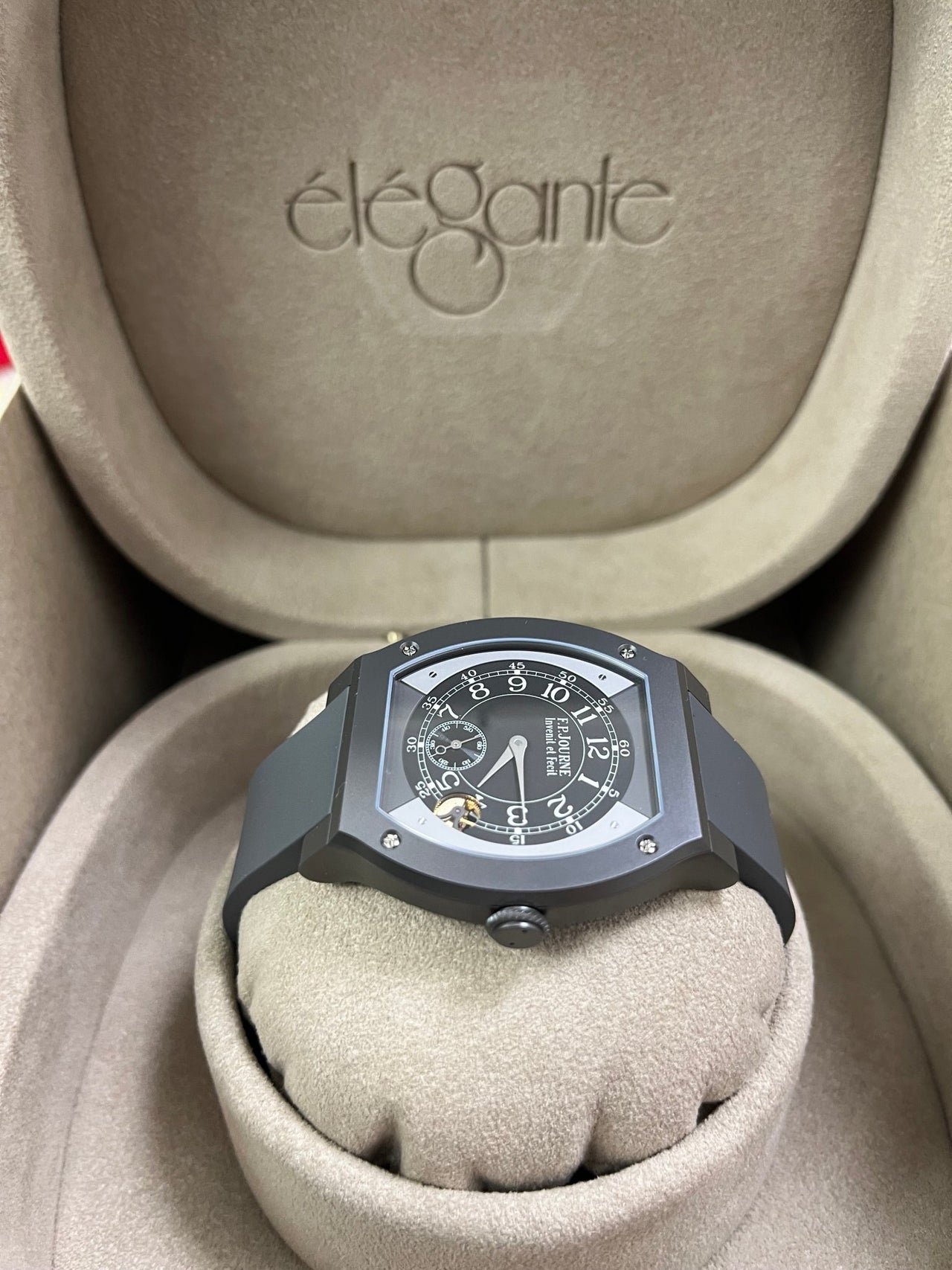 F.P.Journe Élégante TITALYT - Ref. ELHT Calibre 1210 - WatchesOff5th