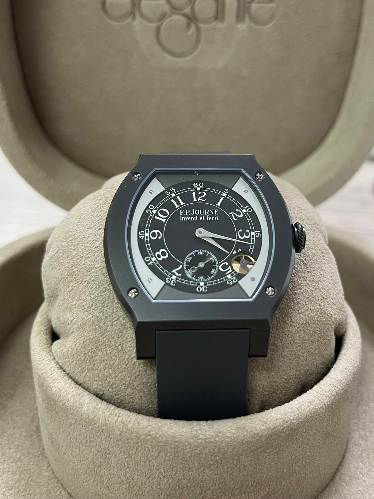 F.P.Journe Élégante TITALYT - Ref. ELHT Calibre 1210 - WatchesOff5th