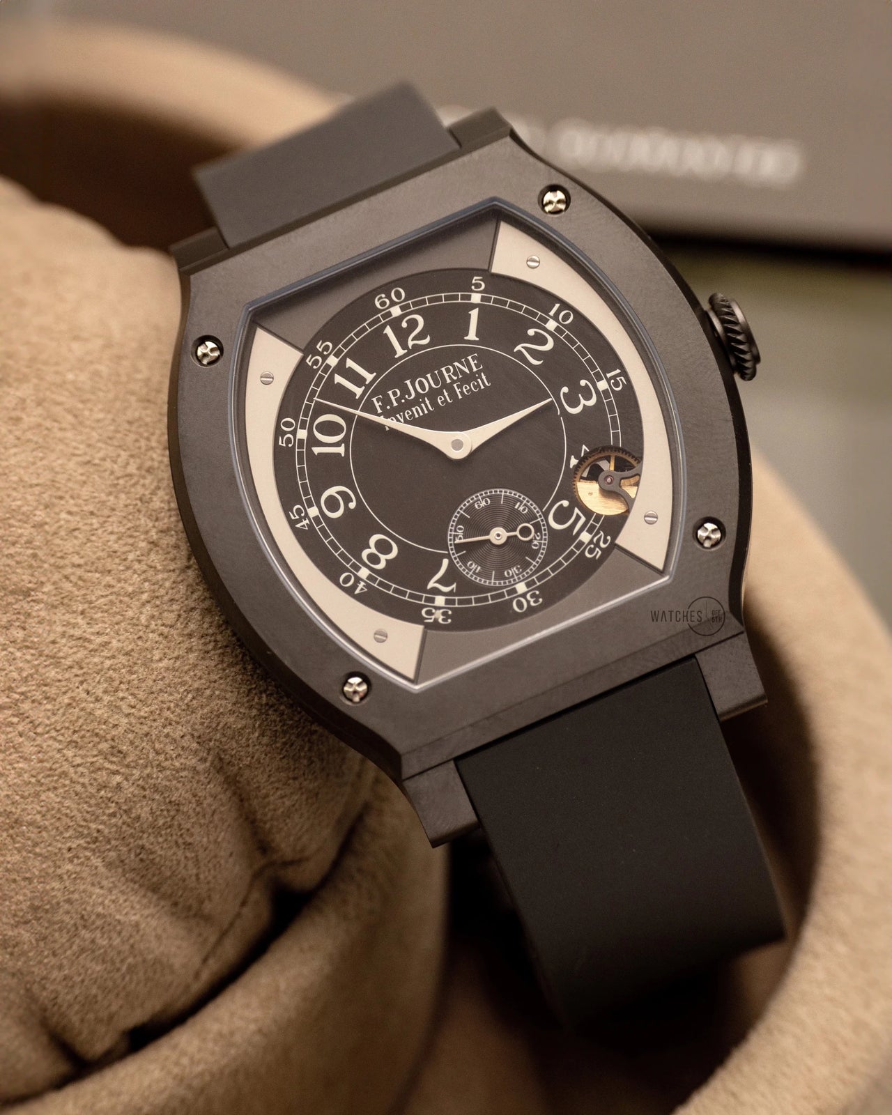 F.P.Journe Élégante TITALYT - Ref. ELHT Calibre 1210 - WatchesOff5thWatch