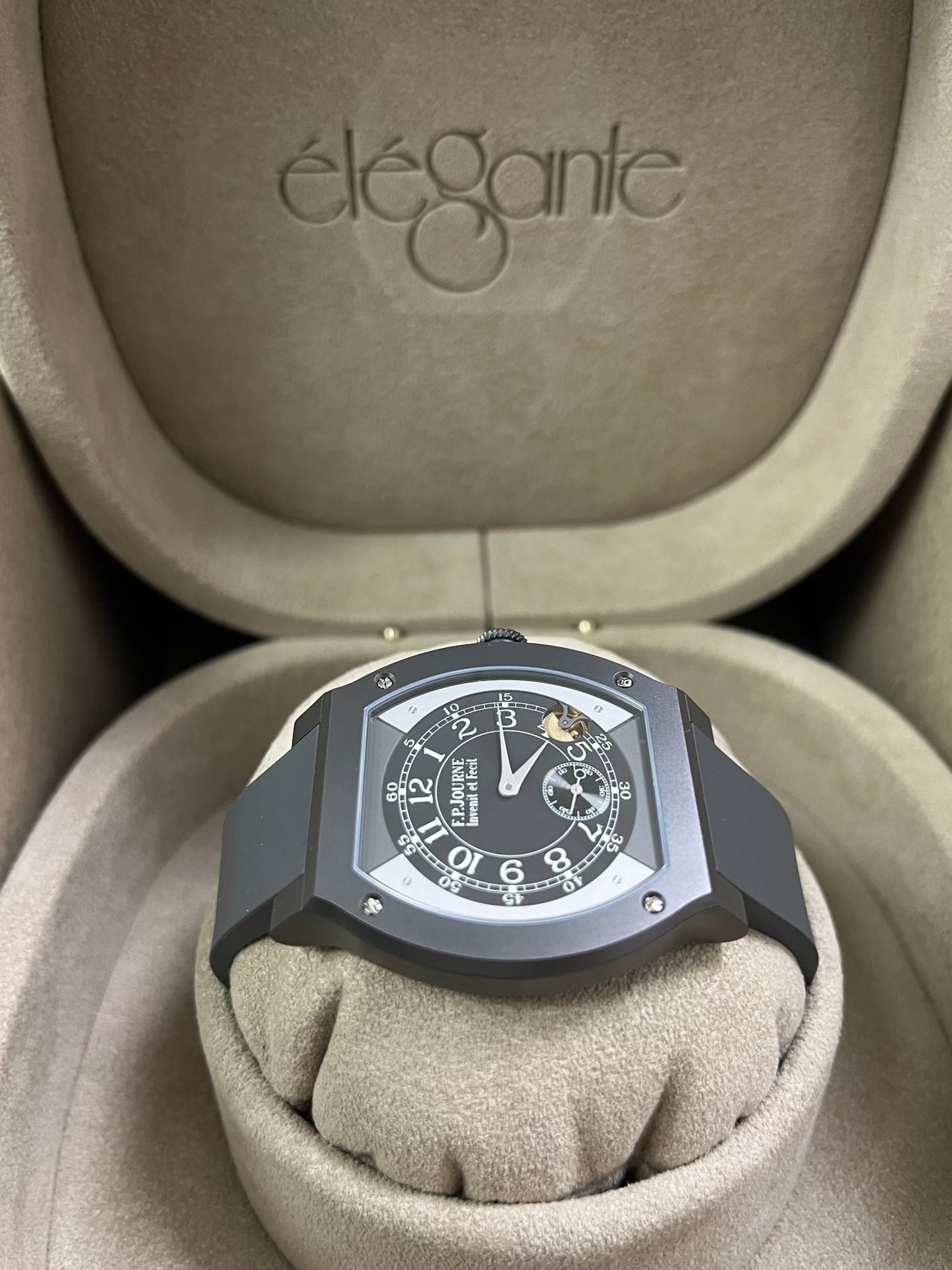 F.P.Journe Élégante TITALYT - Ref. ELHT Calibre 1210 - WatchesOff5th