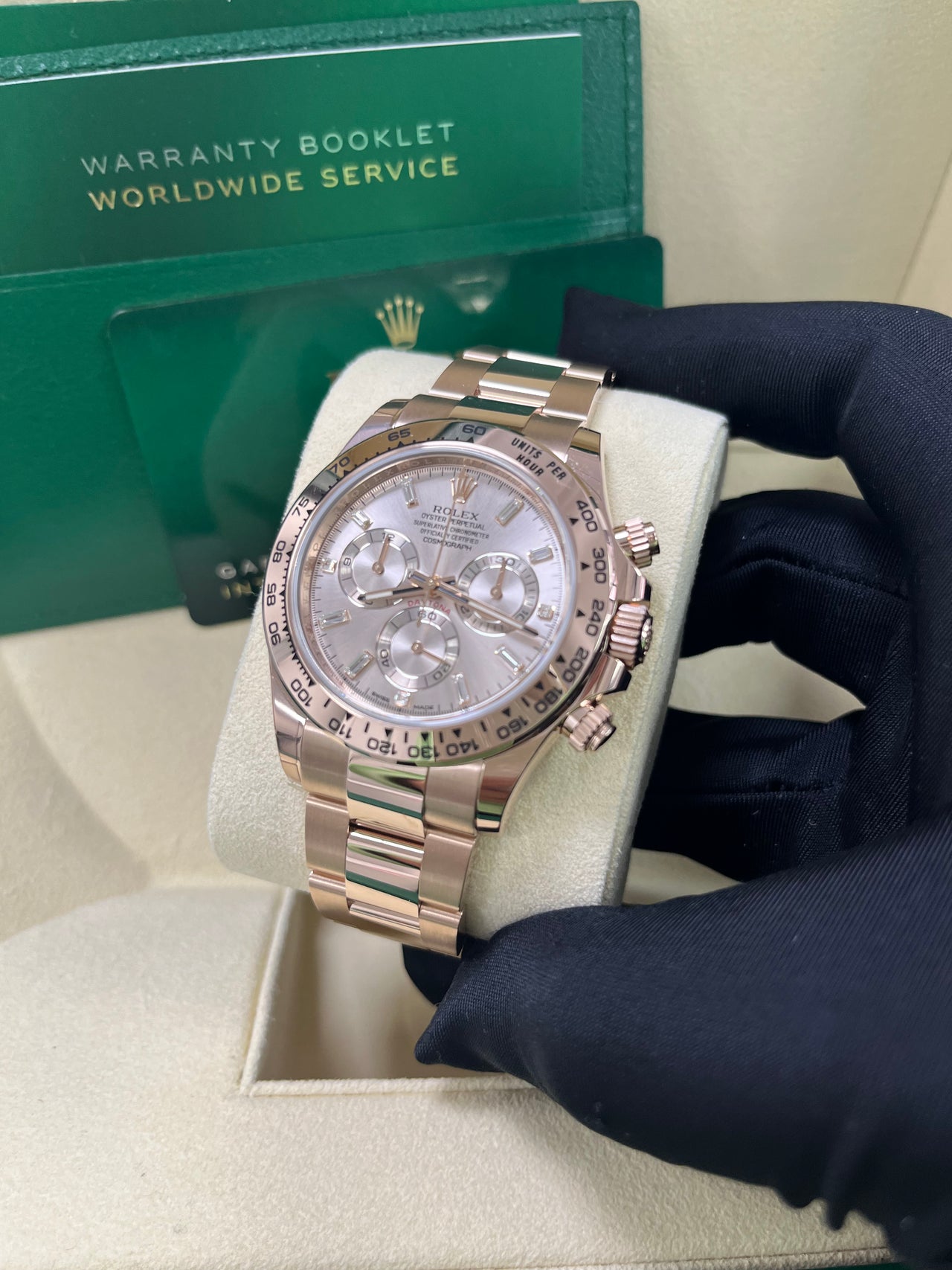 Rolex Daytona Everose Gold Rose Diamond Baguette 40mm Dial Oyster Bracelet Ref# (116505)