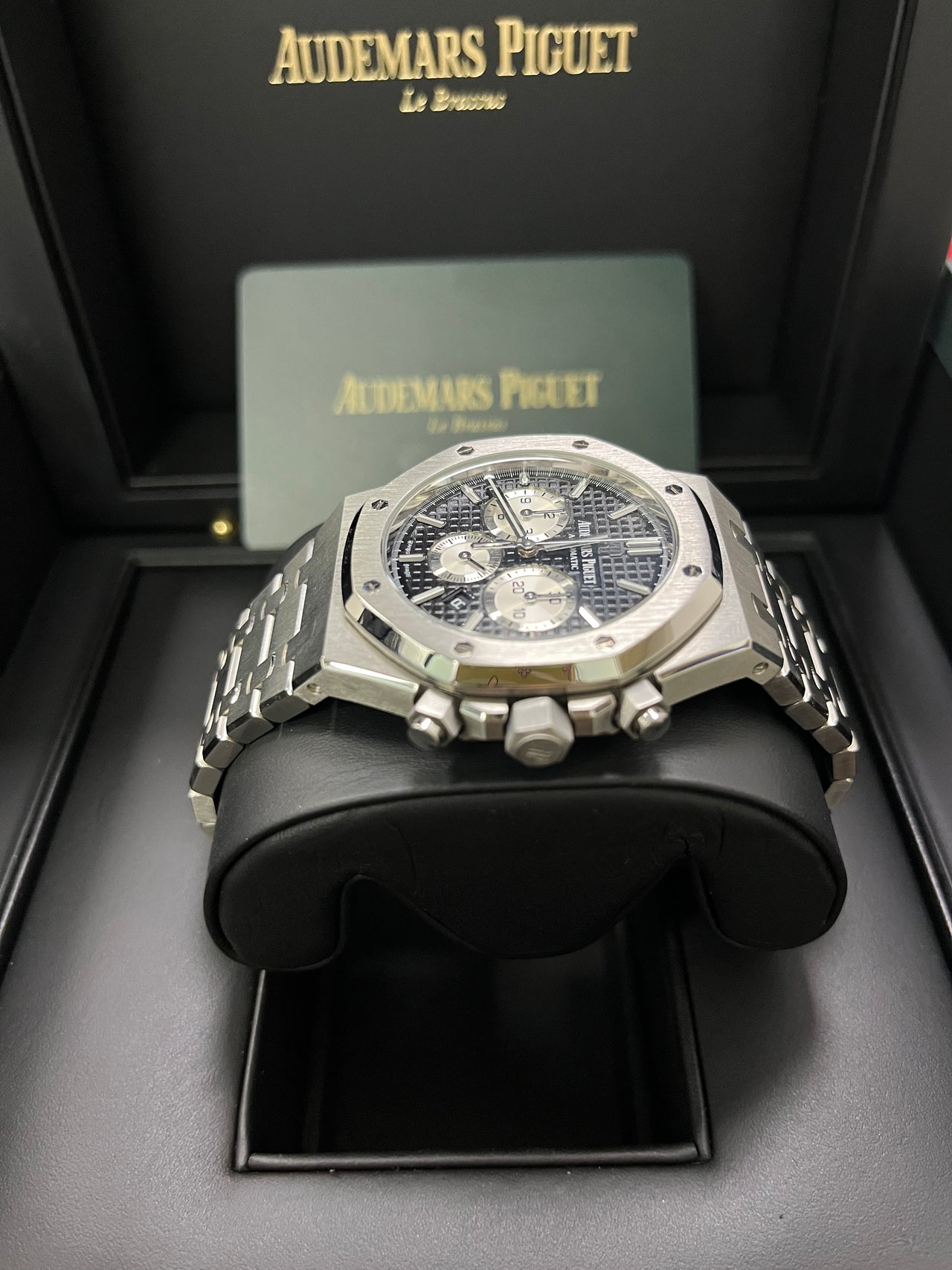 Audemars Piguet Royal Oak Selfwinding Chronograph/ Stainless Steel/ Black Dial/ White Sub-Dials (Ref#26331ST.OO.1220ST.02)