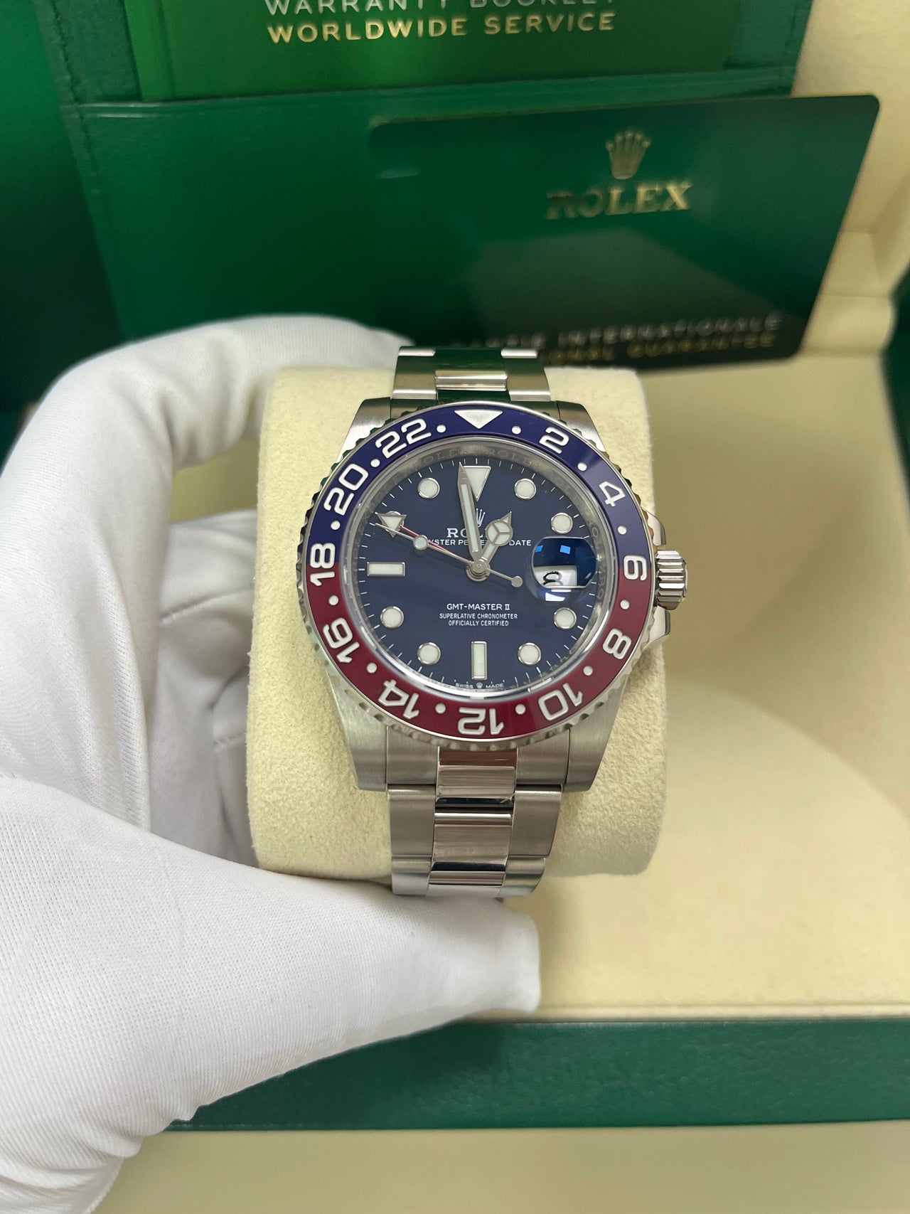 Gmt 2 white gold hotsell