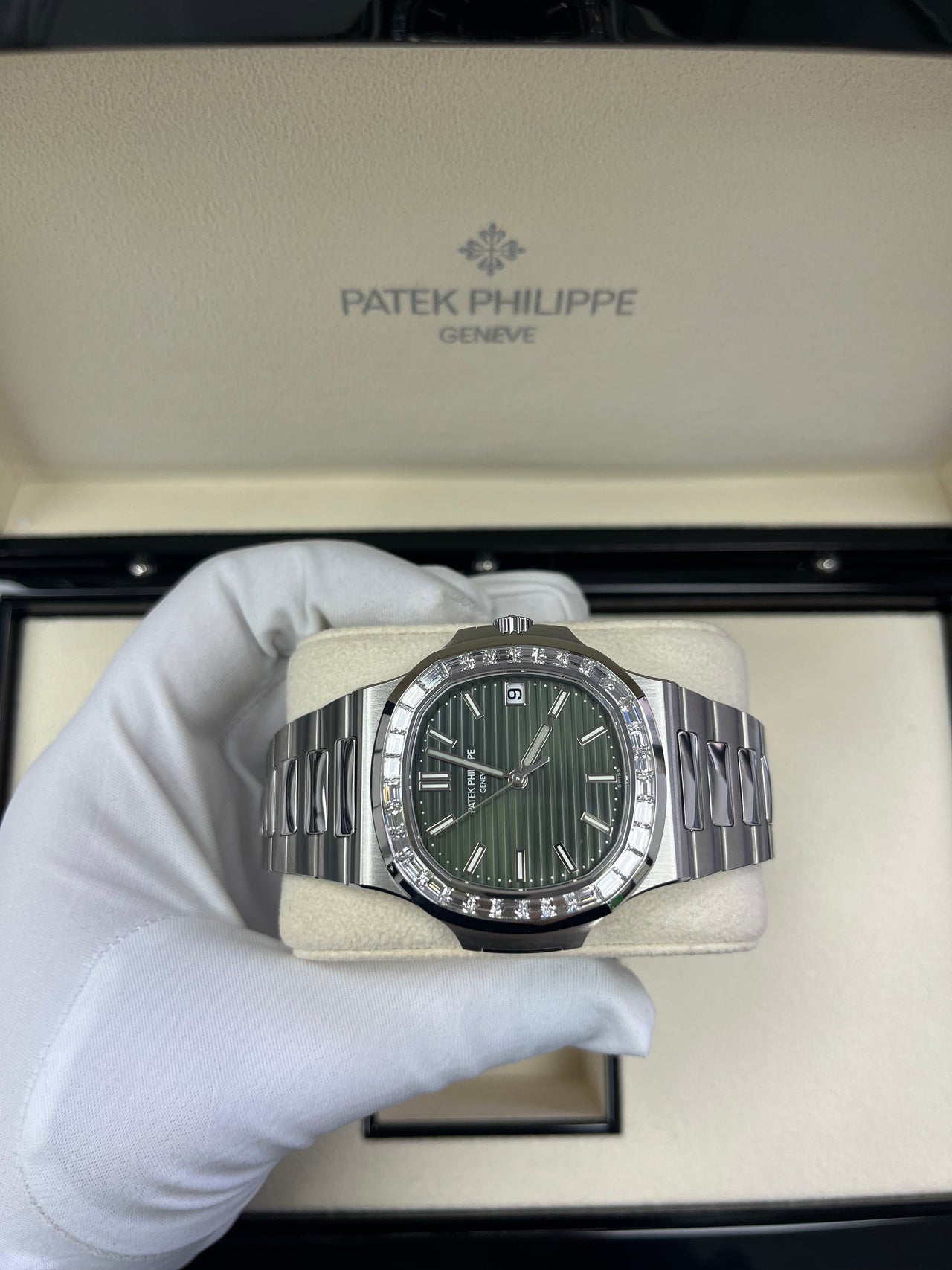 Patek Philippe Nautilus Green Dial Ref # 5711/1300A-001