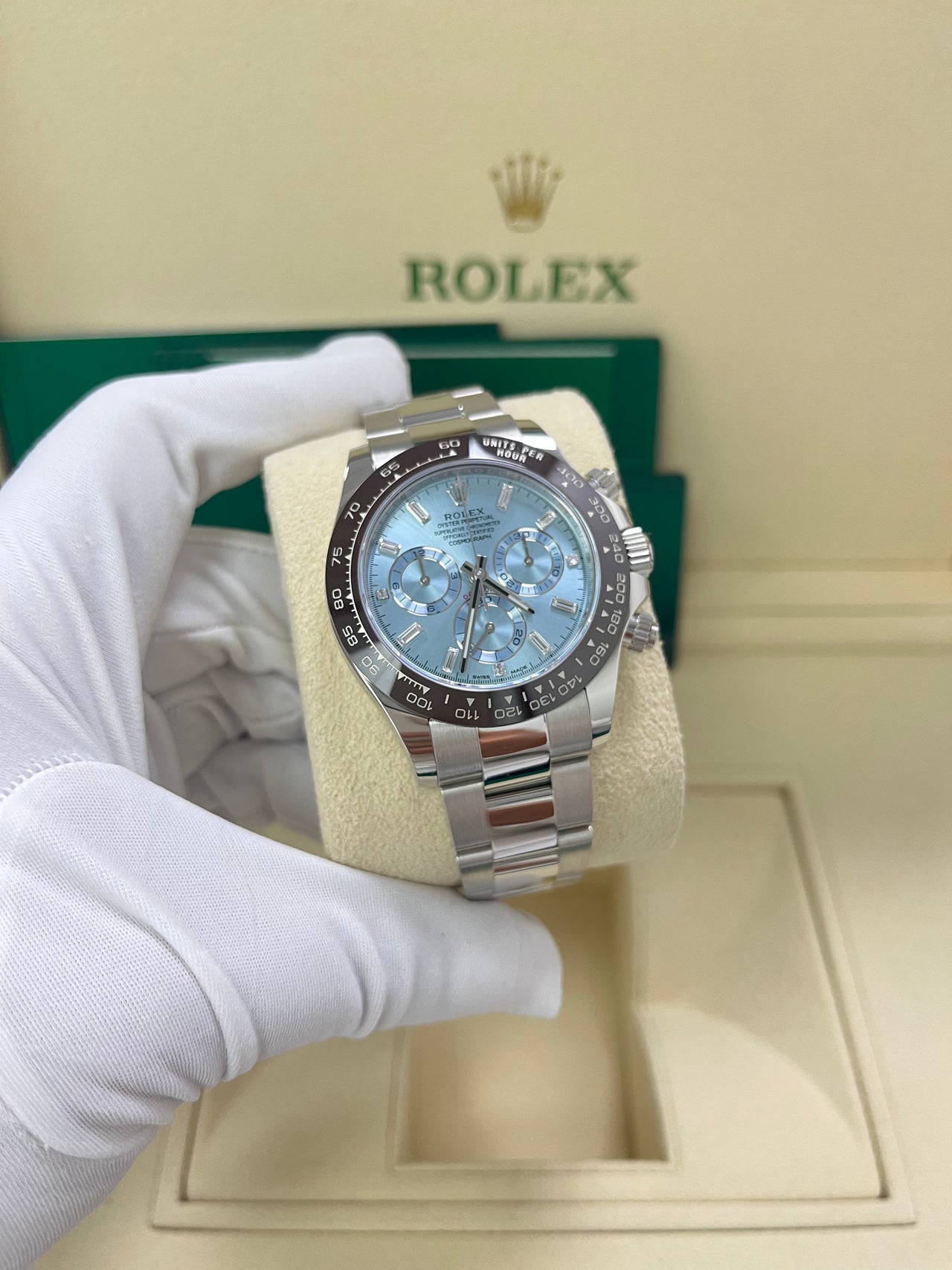 Rolex Daytona Platinum 40mm Ice Blue Diamond Baguette Dial (Ref # 116506)