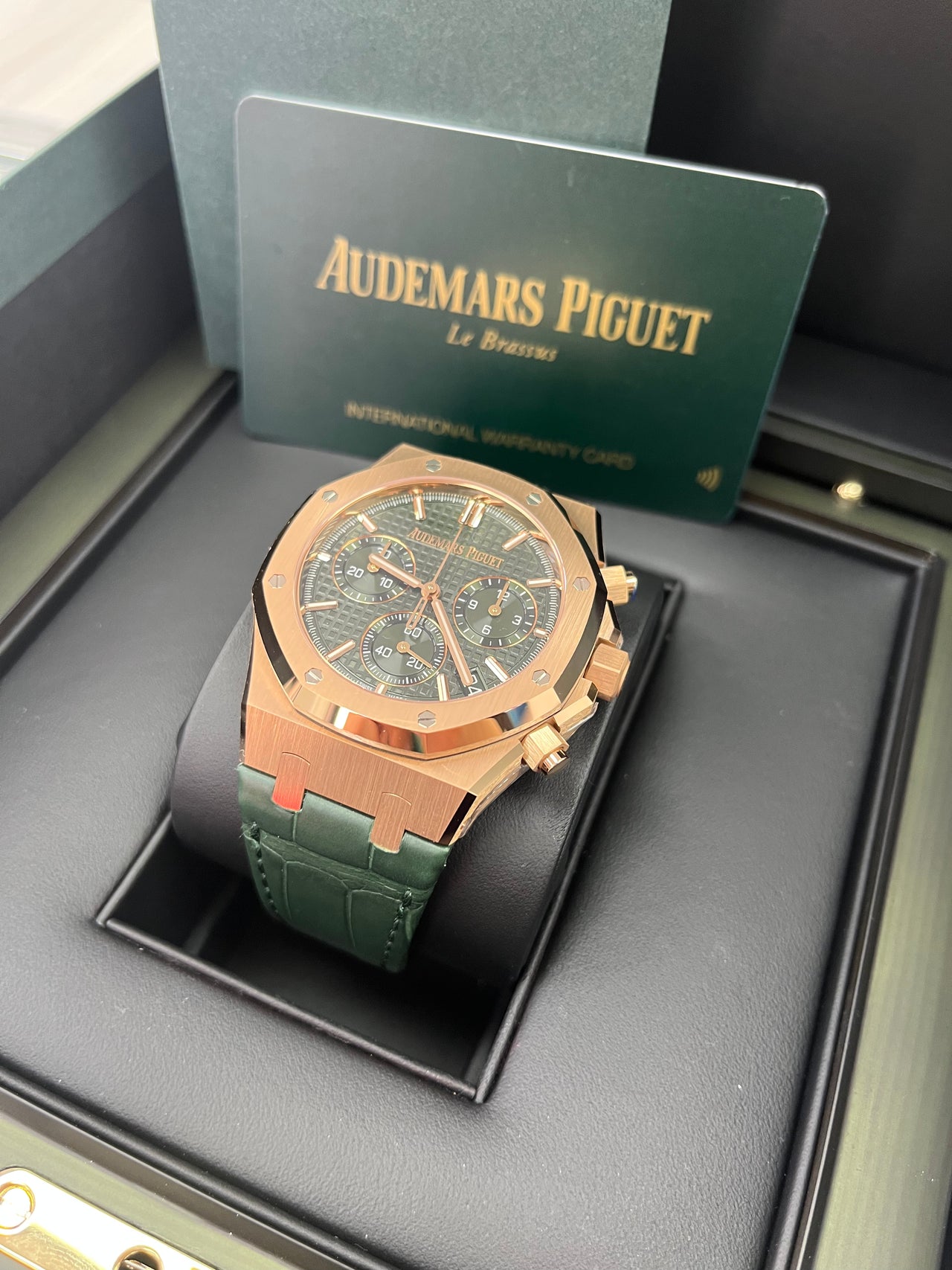 Audemars Piguet Royal Oak Chronograph Green Dial 26240OR.OO.D404CR.02