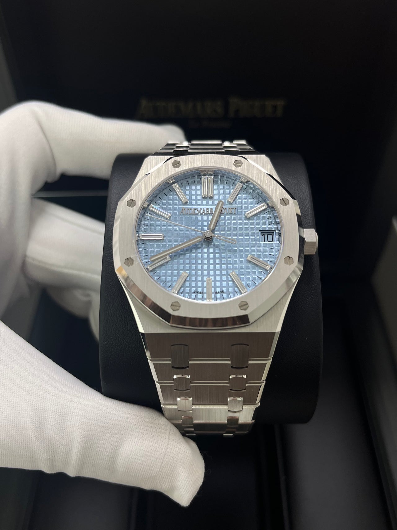 Audemars Piguet Royal Oak Limited Edition of 100 Ice Blue Baguette Dial 15510BC.OO.1320BC.01