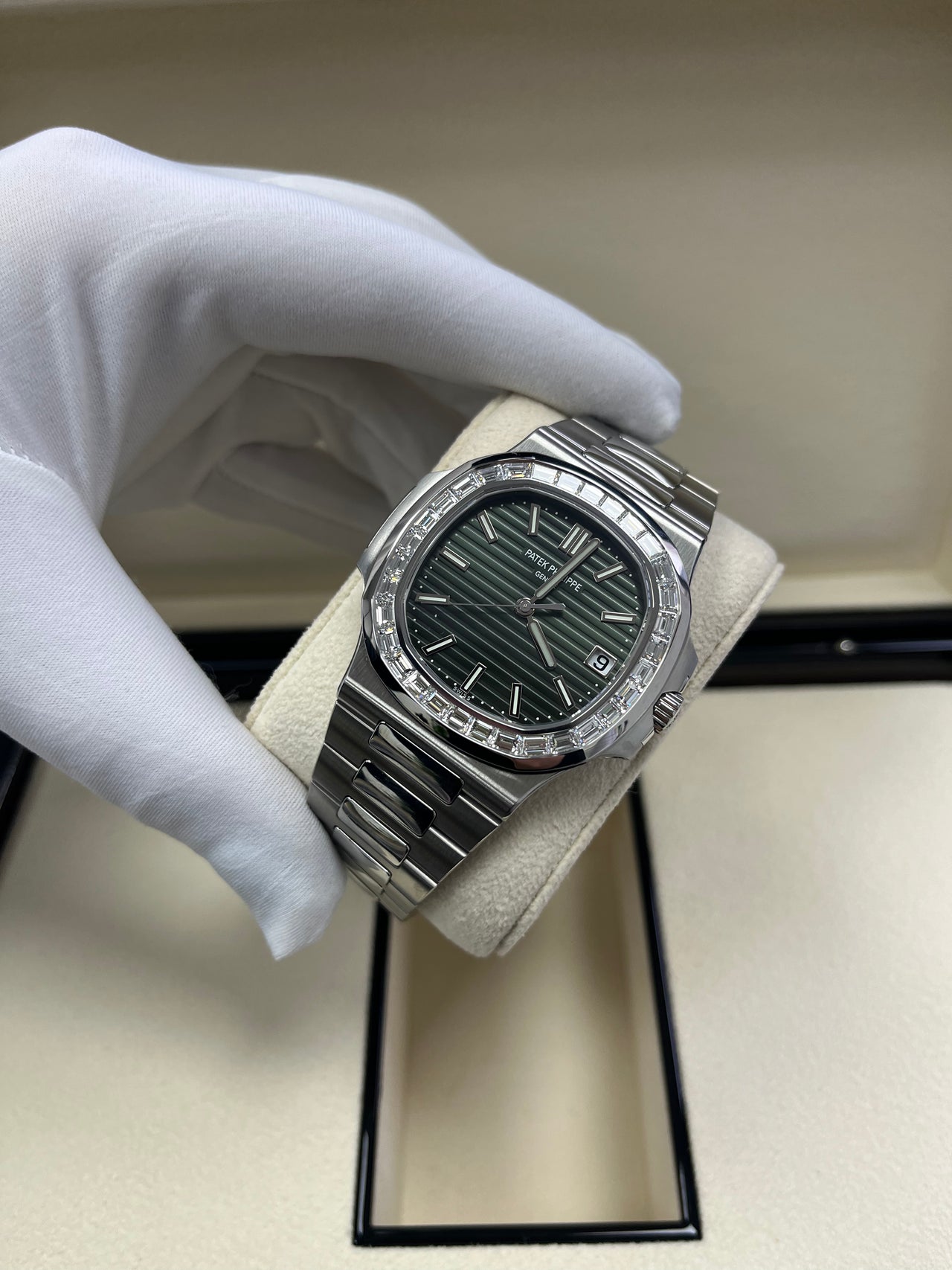 Patek Philippe Nautilus Green Dial Ref # 5711/1300A-001