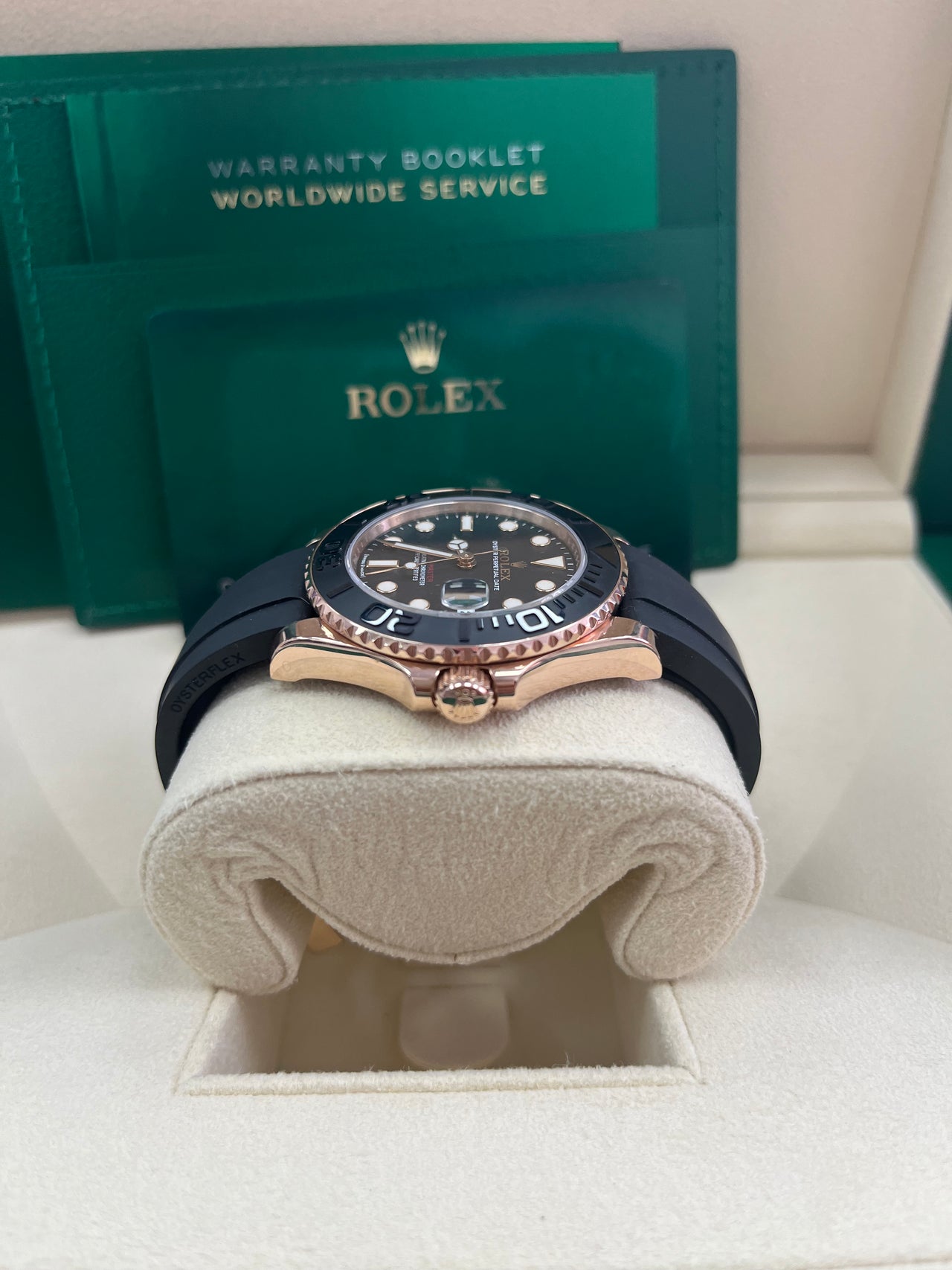 Rolex Yacht-Master 37mm Rose Gold - Black Dial - Oysterflex Strap (Ref# 268655)