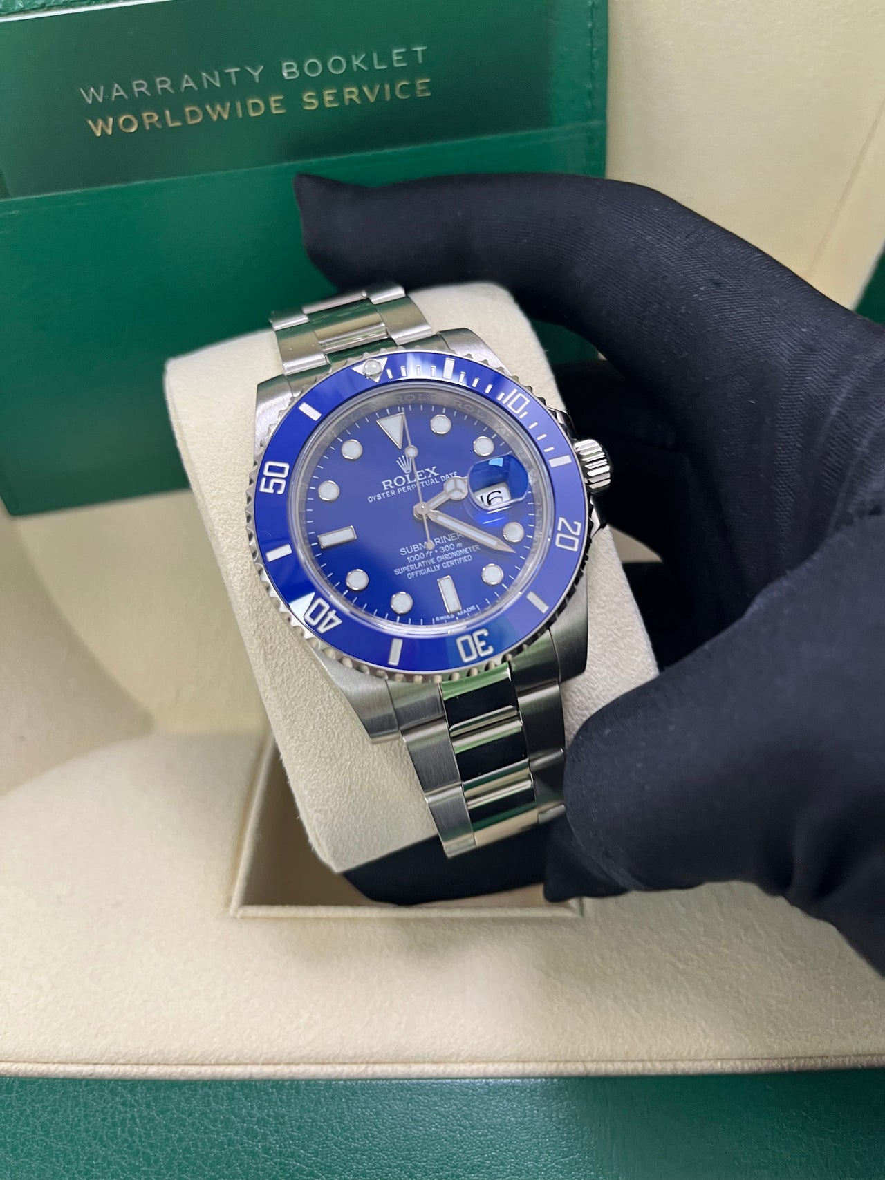 Rolex Submariner Date 40mm White Gold Blue Dial Smurf (Reference 116619LB)