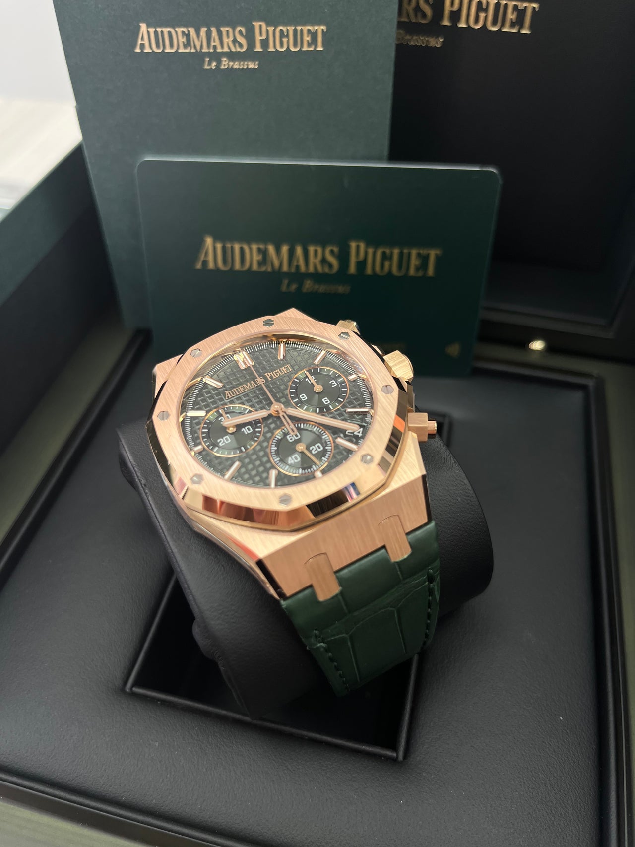 Audemars Piguet ROYAL OAK SELFWINDING CHRONOGRAPH “50TH ANNIVERSARY” GREEN DIAL GREEN STRAP (Ref # 26240OR.OO.D404CR.01)