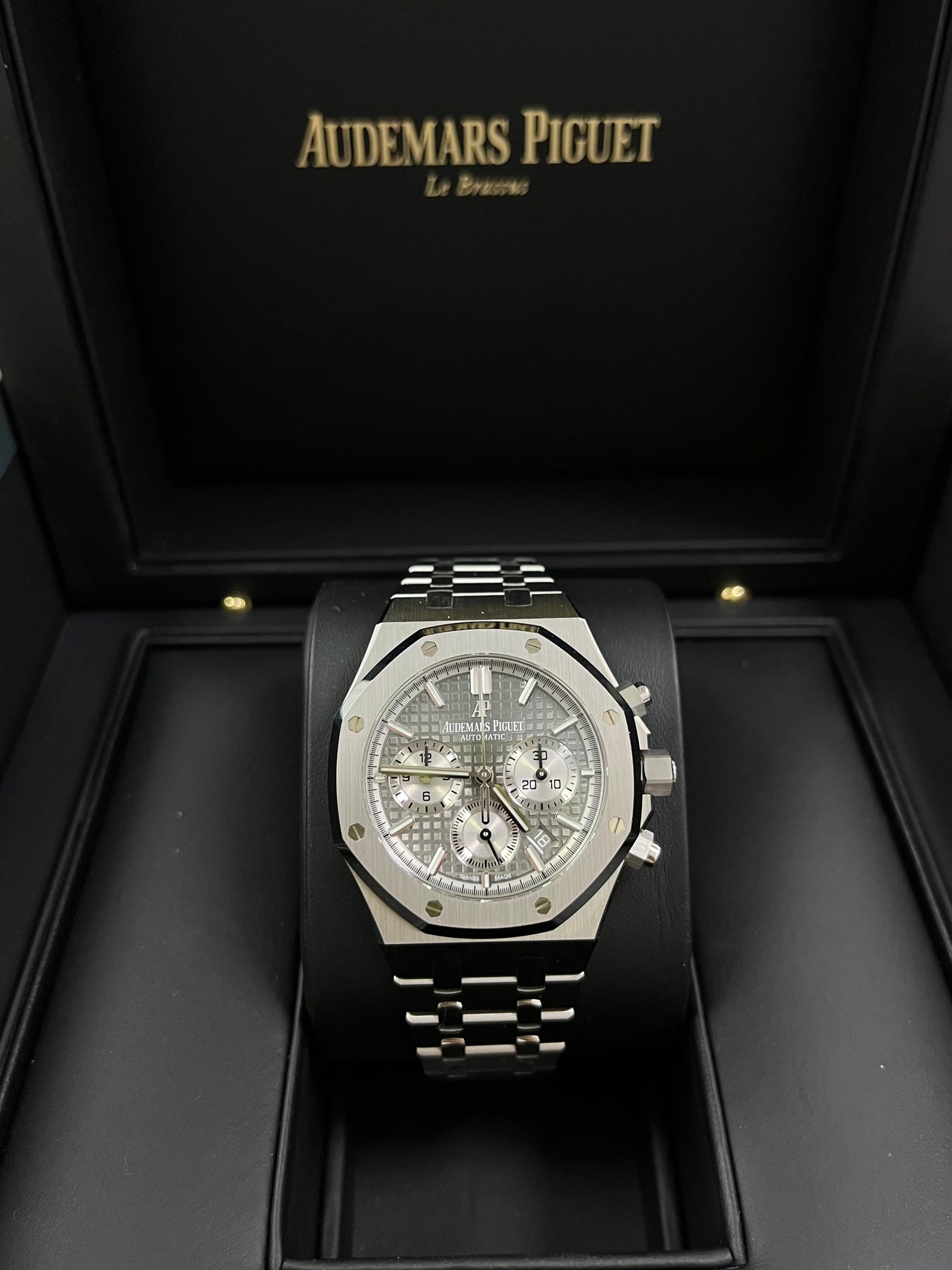 Audemars Piguet Royal Oak Selfwinding Stainless Steel Grey Dial & Silver Sub-Dials (Ref# 26315ST.OO.1256ST.02)