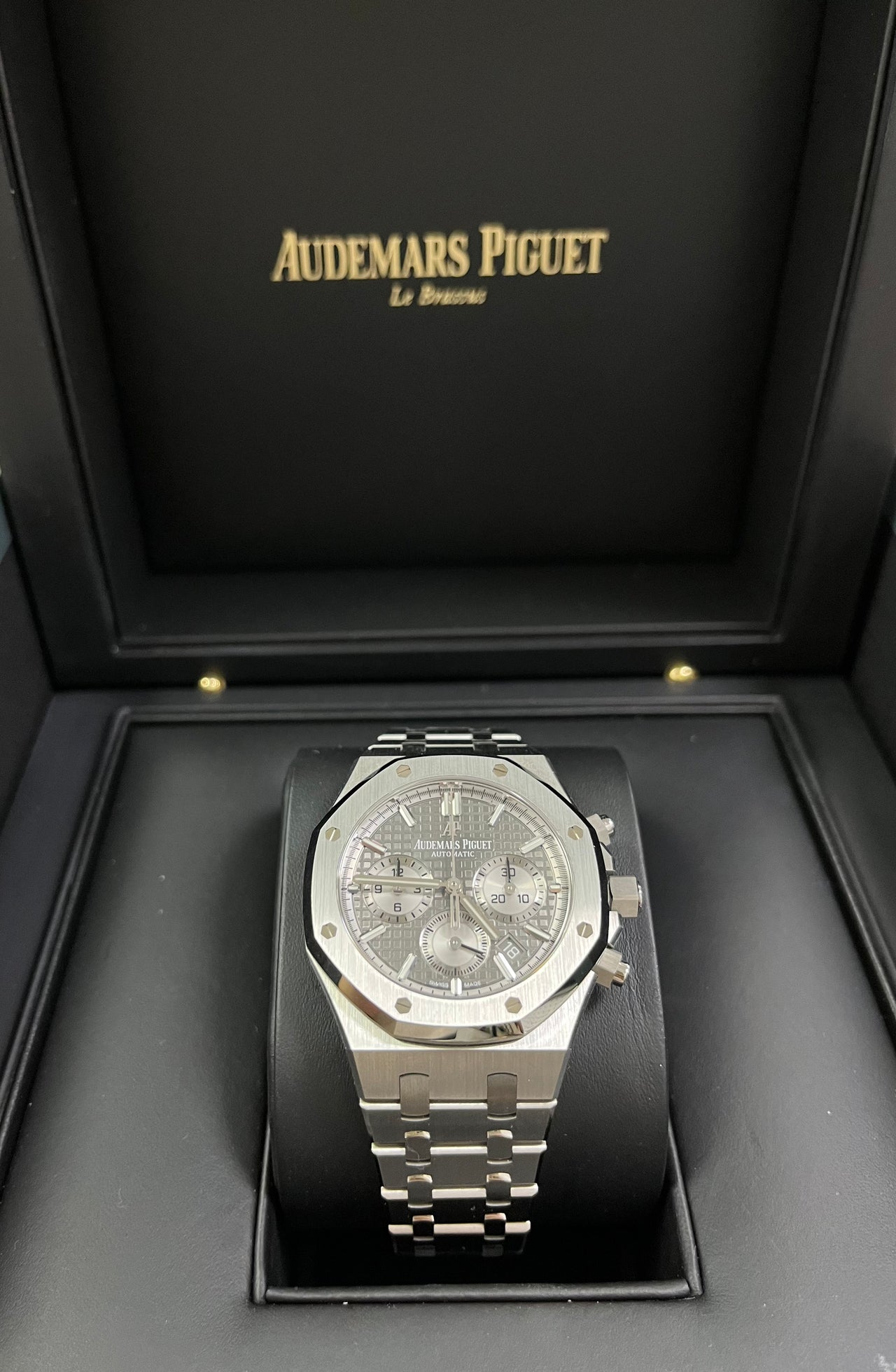 Audemars Piguet Royal Oak Selfwinding Stainless Steel Grey Dial & Silver Sub-Dials (Ref# 26315ST.OO.1256ST.02)