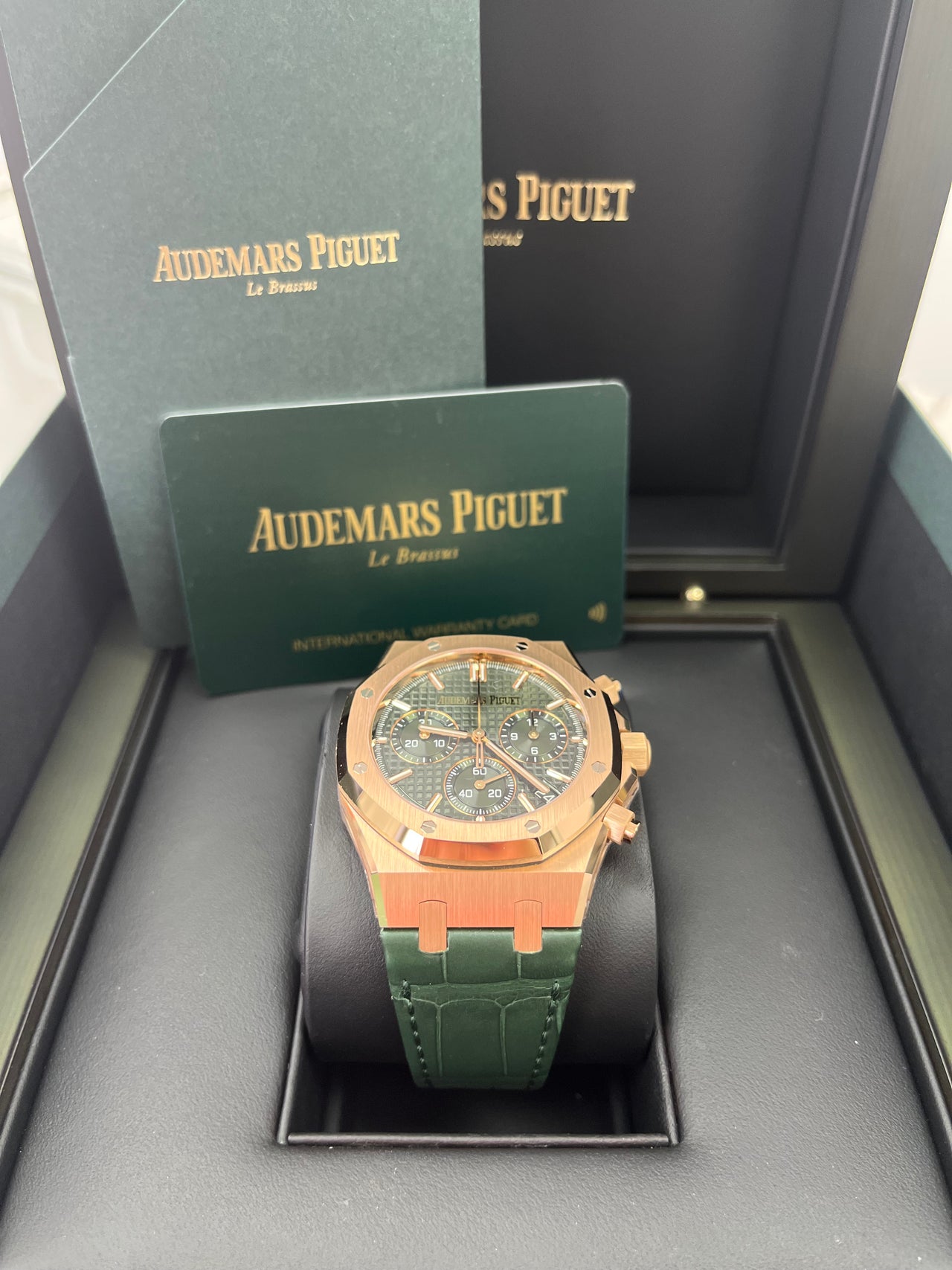 Audemars Piguet Royal Oak Chronograph Green Dial 26240OR.OO.D404CR.02