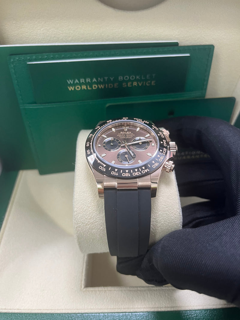 Rolex Daytona Everose Gold Cosmograph 40 Watch - Chocolate Index Dial - Black Oysterflex Strap (Ref# 116515LN)