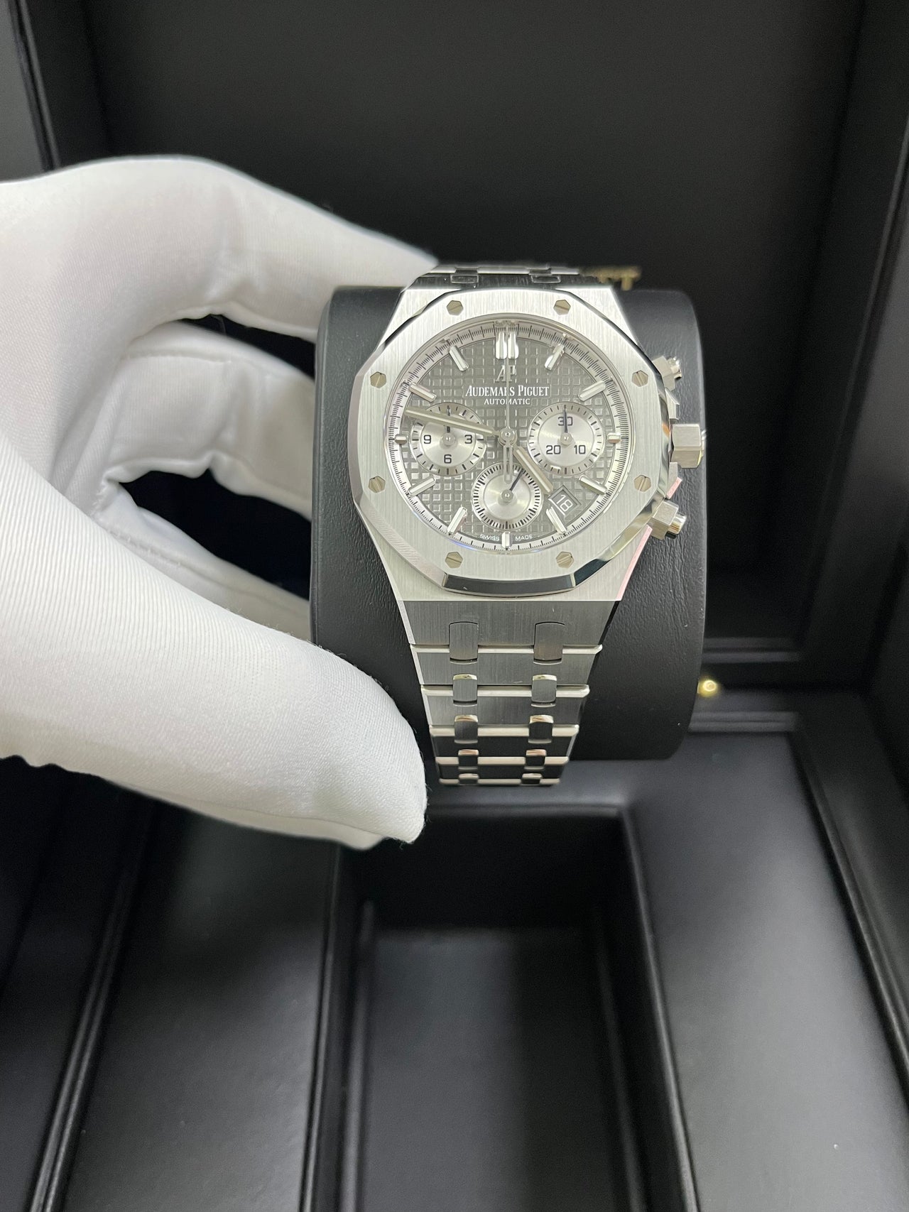 Audemars Piguet Royal Oak Selfwinding Stainless Steel Grey Dial & Silver Sub-Dials (Ref# 26315ST.OO.1256ST.02)