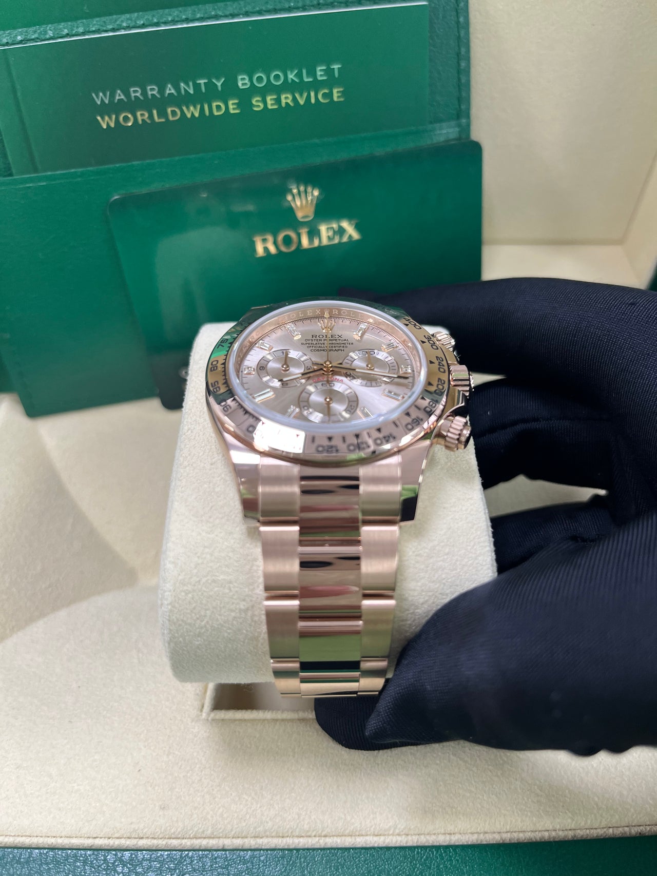 Rolex Daytona Everose Gold Rose Diamond Baguette 40mm Dial Oyster Bracelet Ref# (116505)