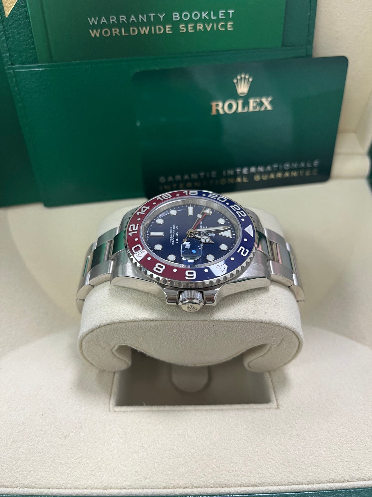 Rolex GMT Master II 40mm White Gold Pepsi Blue Dial Oyster Bra WatchesOff5th