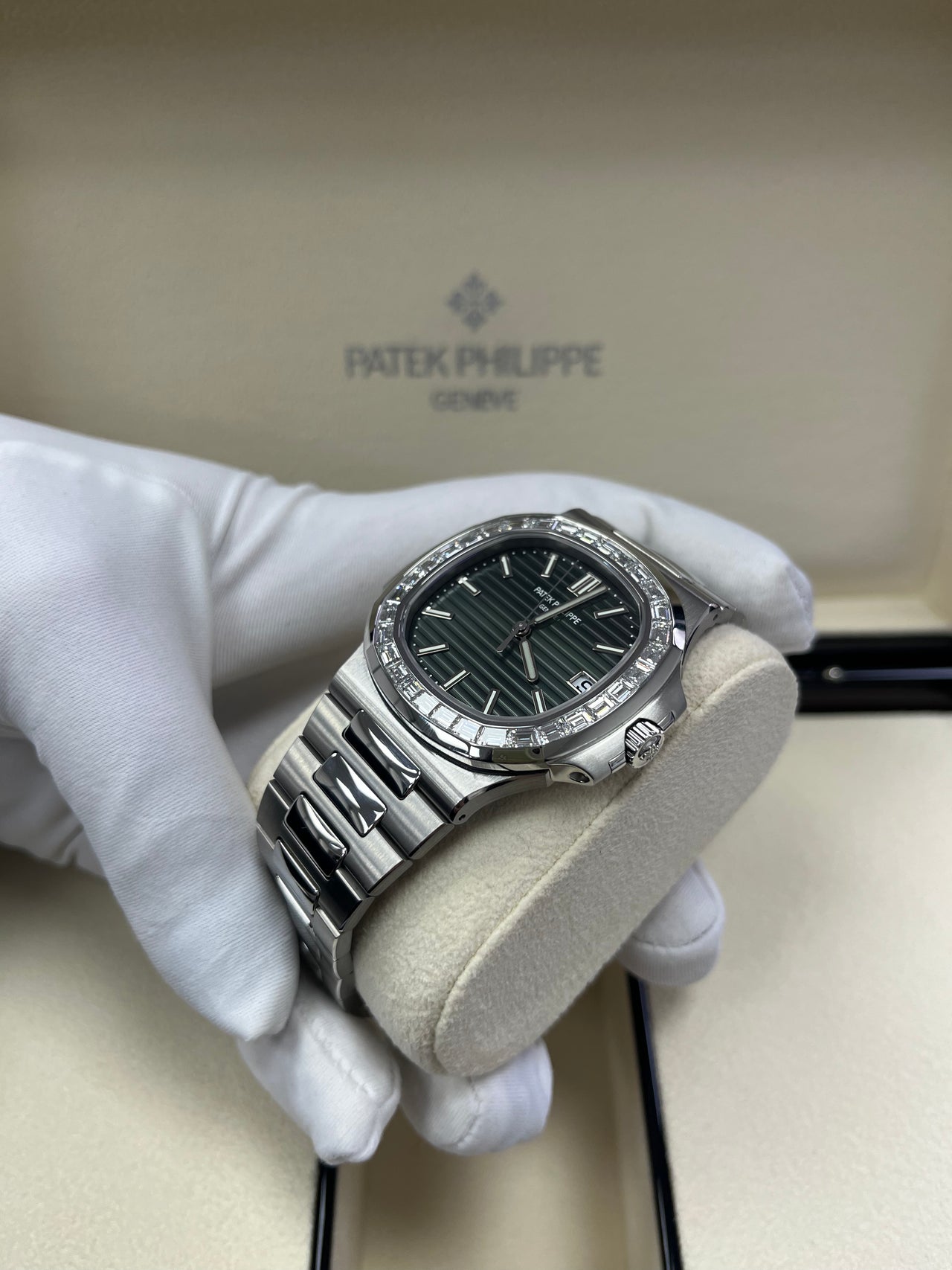 Patek Philippe Nautilus Green Dial Ref # 5711/1300A-001