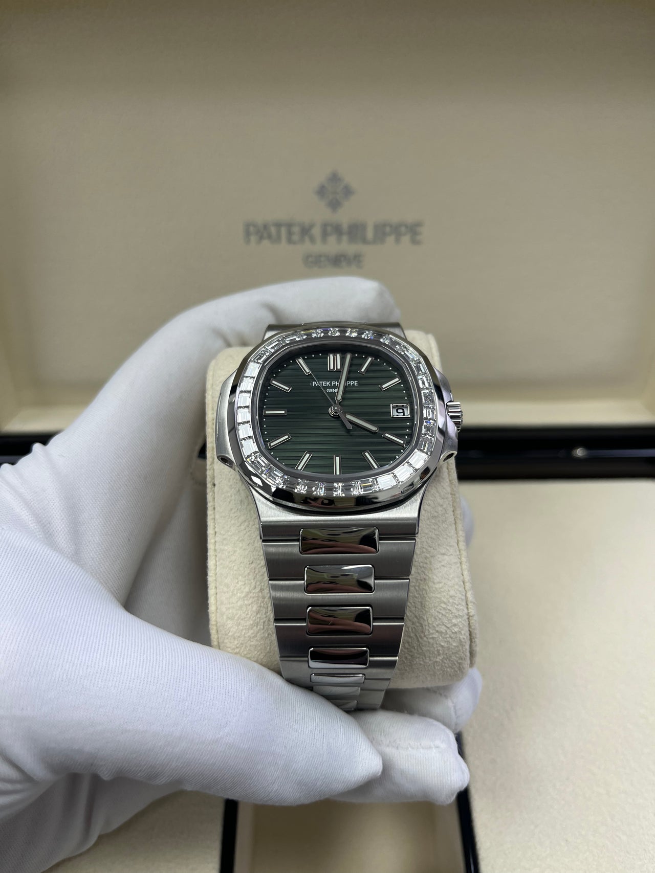 Patek Philippe Nautilus Green Dial Ref # 5711/1300A-001