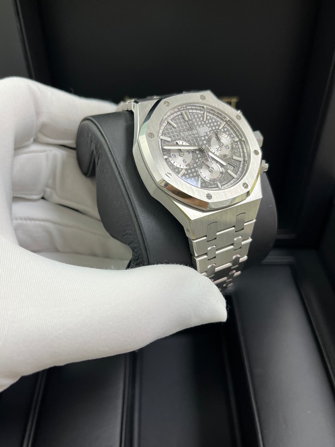 Audemars Piguet Royal Oak Selfwinding Stainless Steel Grey Dial & Silver Sub-Dials (Ref# 26315ST.OO.1256ST.02)