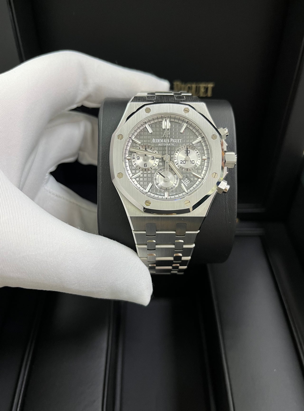 Audemars Piguet Royal Oak Selfwinding Stainless Steel Grey Dial & Silver Sub-Dials (Ref# 26315ST.OO.1256ST.02)