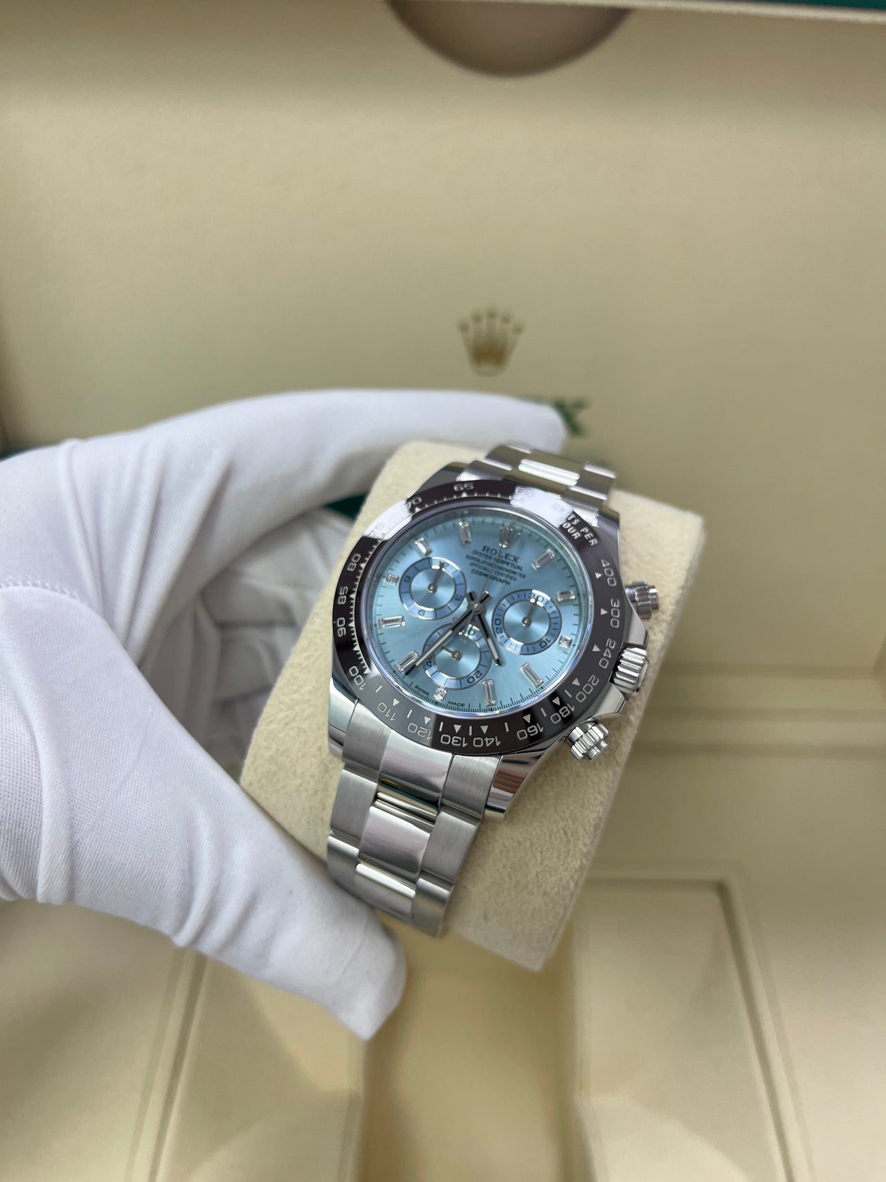 Rolex Daytona Platinum 40mm Ice Blue Diamond Baguette Dial (Ref # 116506)