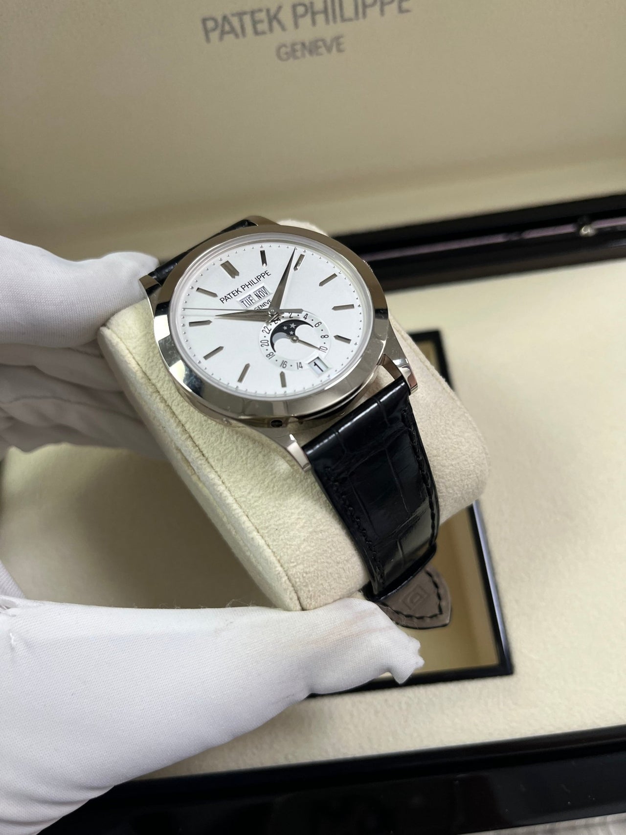 Patek Philippe Annual Calendar COMPLICATIONS White Gold 5396G - 011 - WatchesOff5th