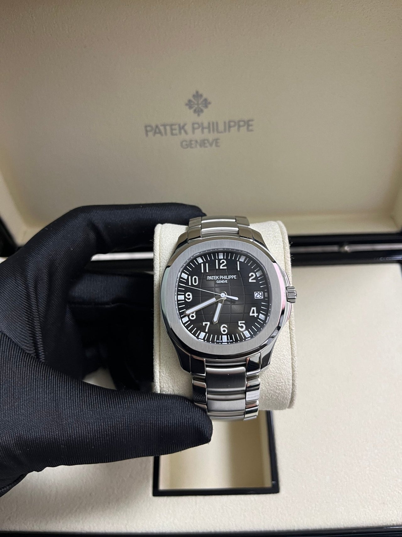 Patek Philippe Aquanaut Black Dial 5167/1A - 001 - WatchesOff5thWatch