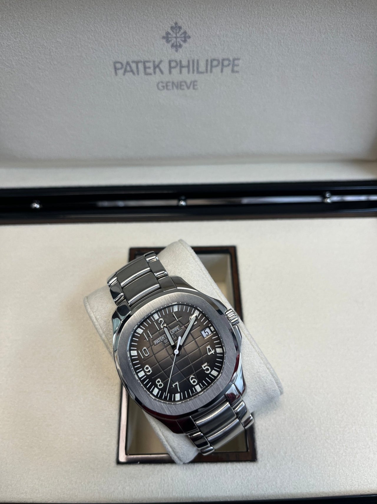 Patek Philippe Aquanaut Black Dial 5167/1A - 001 - WatchesOff5thWatch