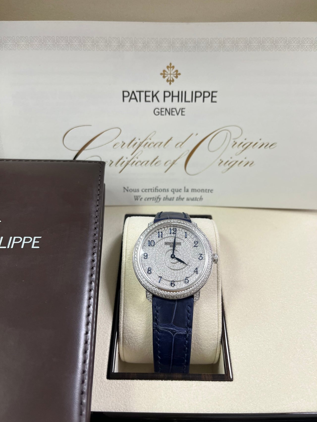 Patek Philippe Calatrava 4978/400G - 001 - WatchesOff5th