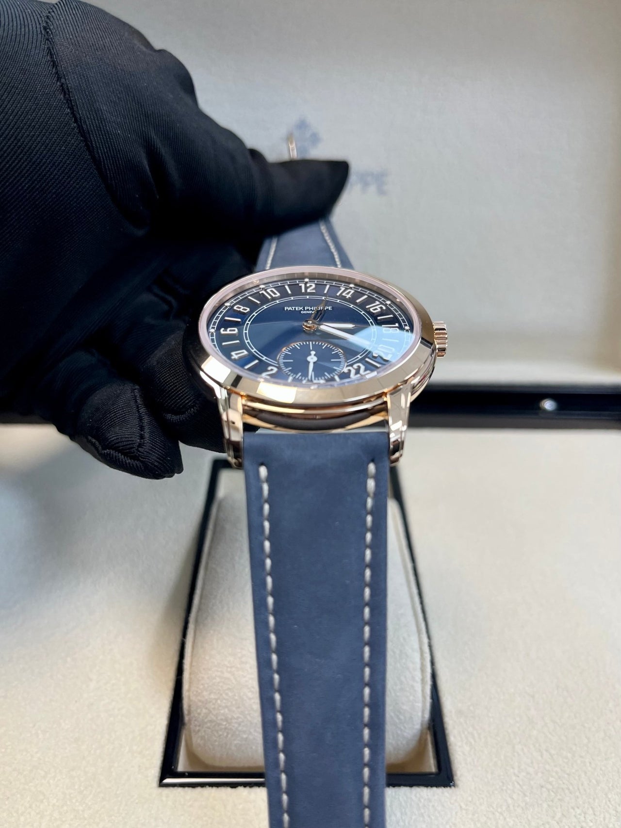 Patek Philippe Calatrava Complications Calatrava Travel Time Automatic Blue Dial Men's Watch 5224r - WatchesOff5thWatch