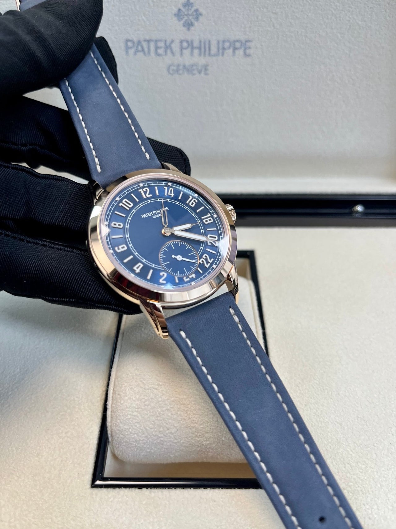 Patek Philippe Calatrava Complications Calatrava Travel Time Automatic Blue Dial Men's Watch 5224r - WatchesOff5thWatch