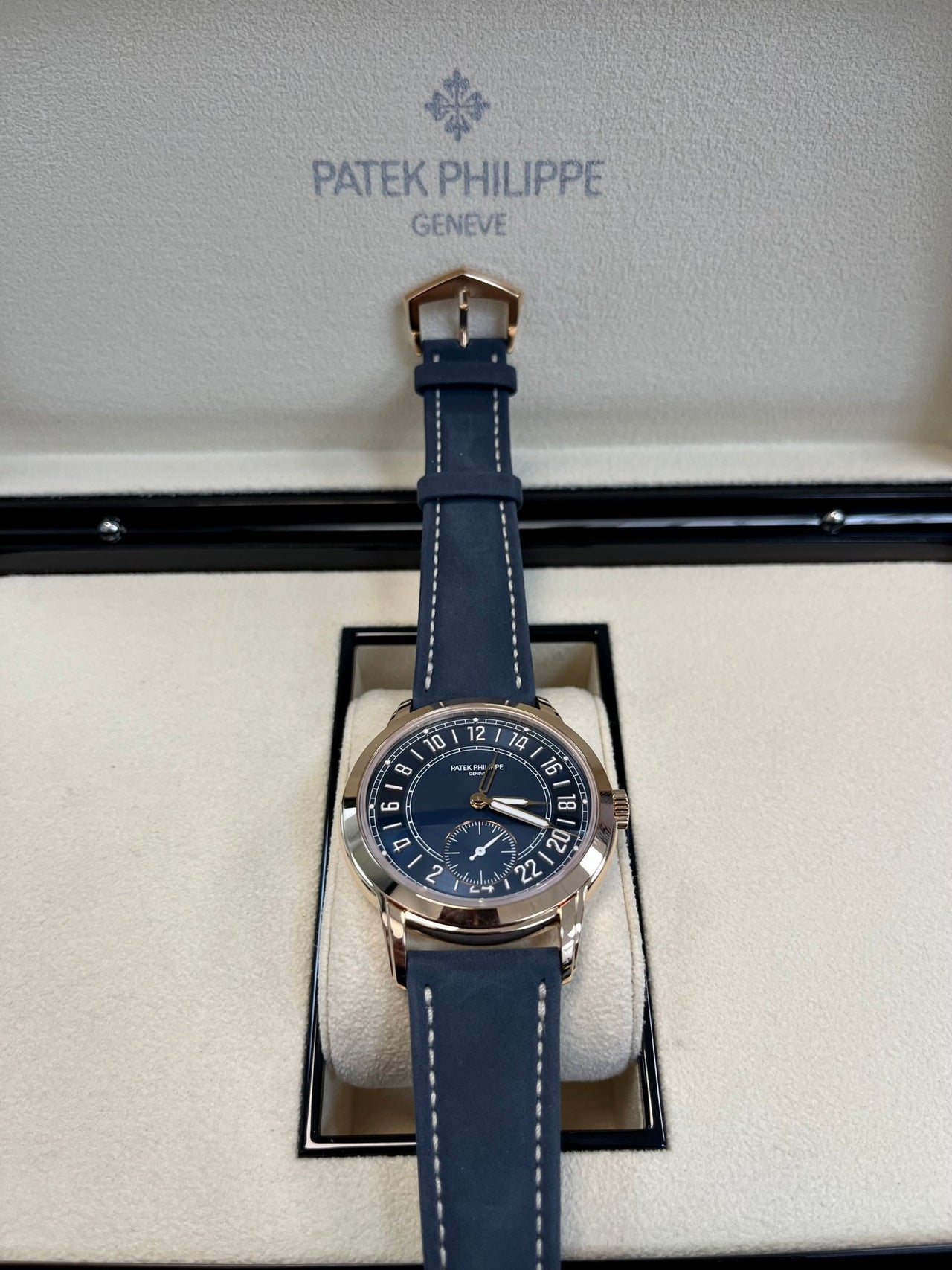 Patek Philippe Calatrava Complications Calatrava Travel Time Automatic Blue Dial Men's Watch 5224r - WatchesOff5thWatch