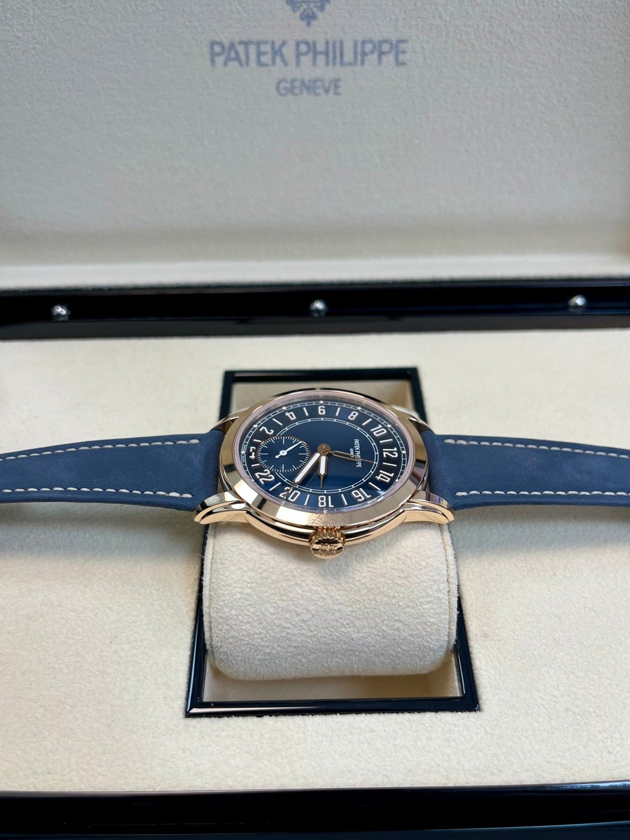 Patek Philippe Calatrava Complications Calatrava Travel Time Automatic Blue Dial Men's Watch 5224r - WatchesOff5thWatch