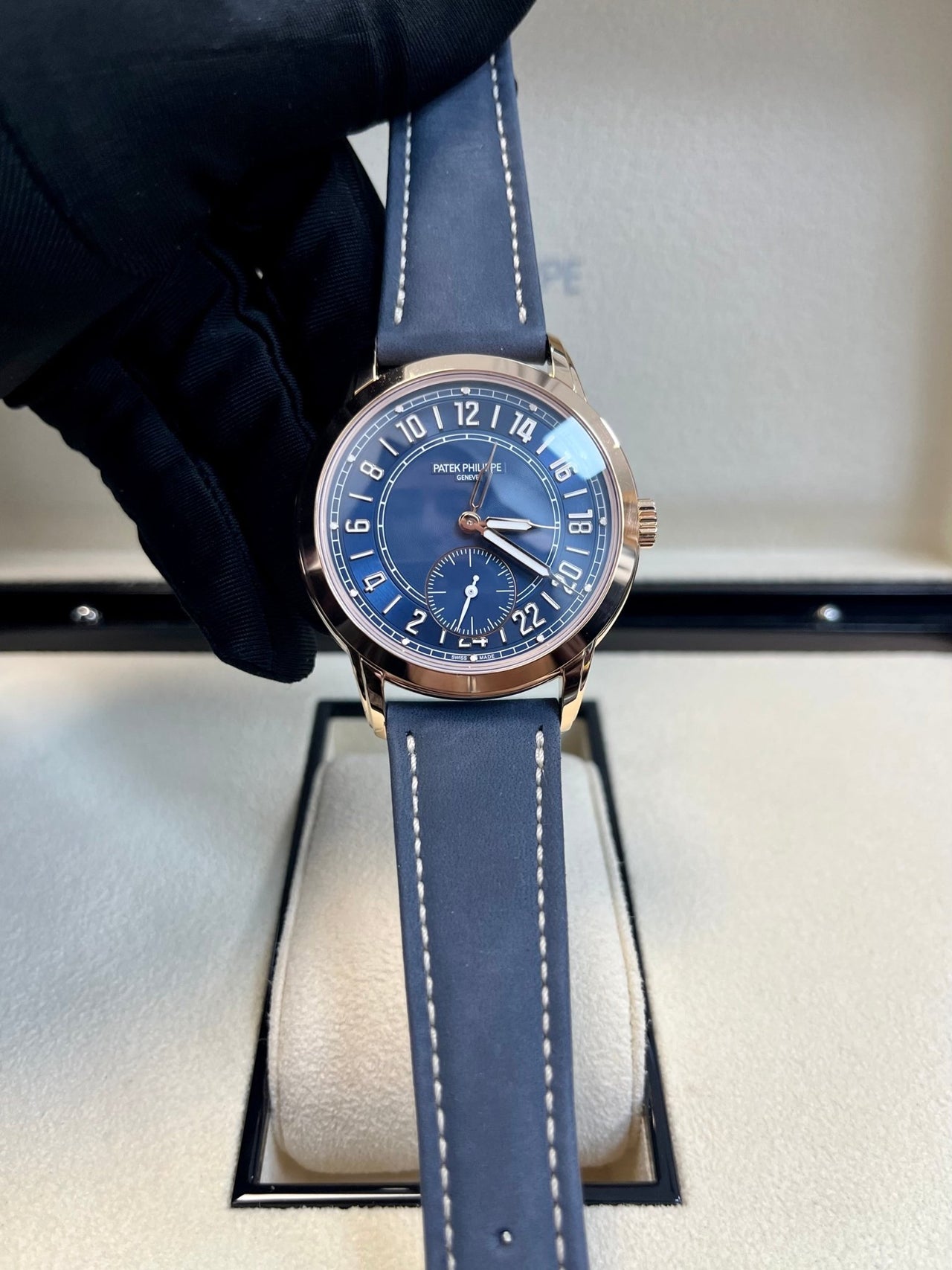 Patek Philippe Calatrava Complications Calatrava Travel Time Automatic Blue Dial Men's Watch 5224r - WatchesOff5thWatch